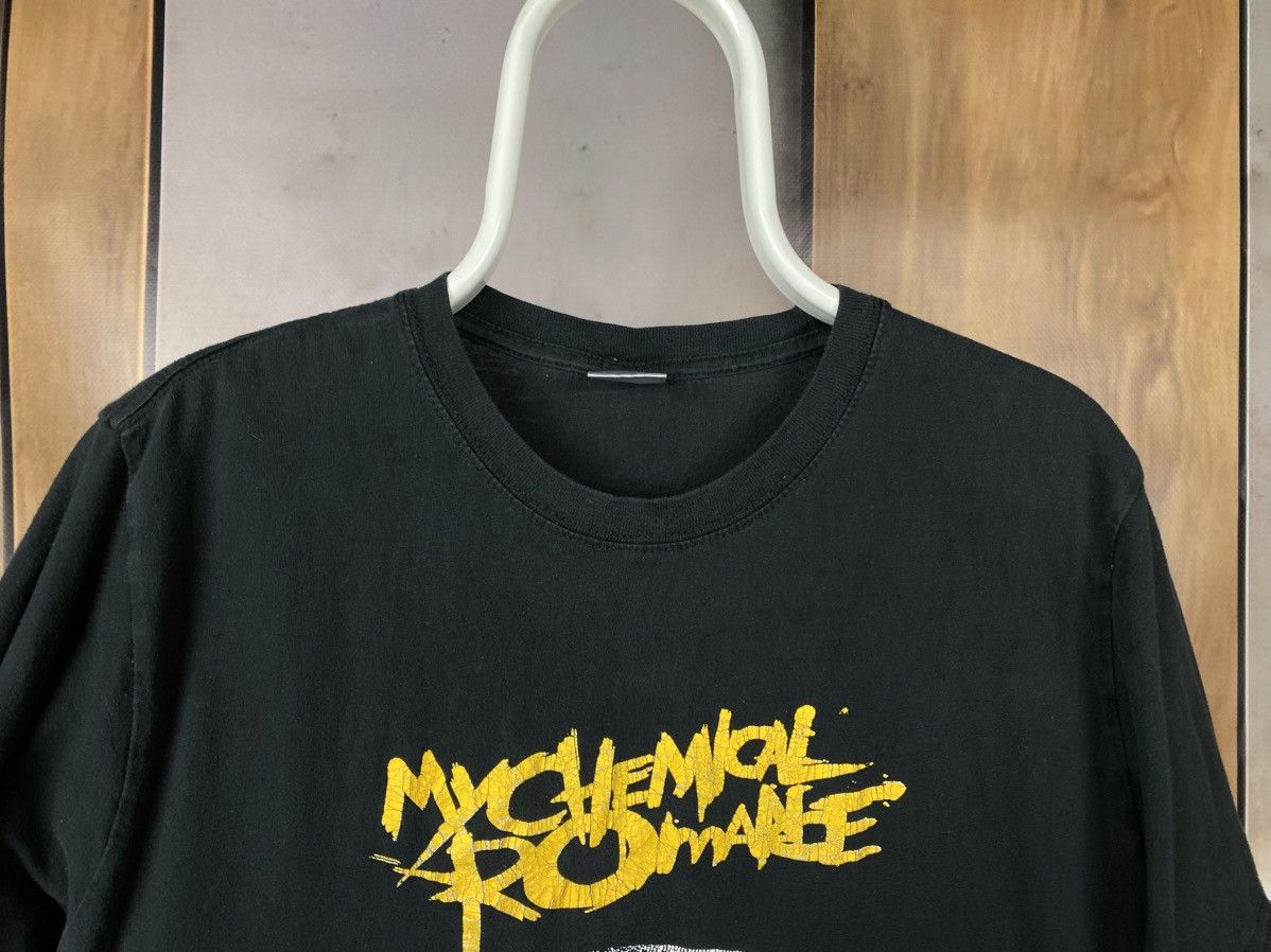 My Chemical Romance 💀Vintage 00s T-Shirt My Chemical Romance The Black Parade💀 Size US M / EU 48-50 / 2 - 5 Thumbnail