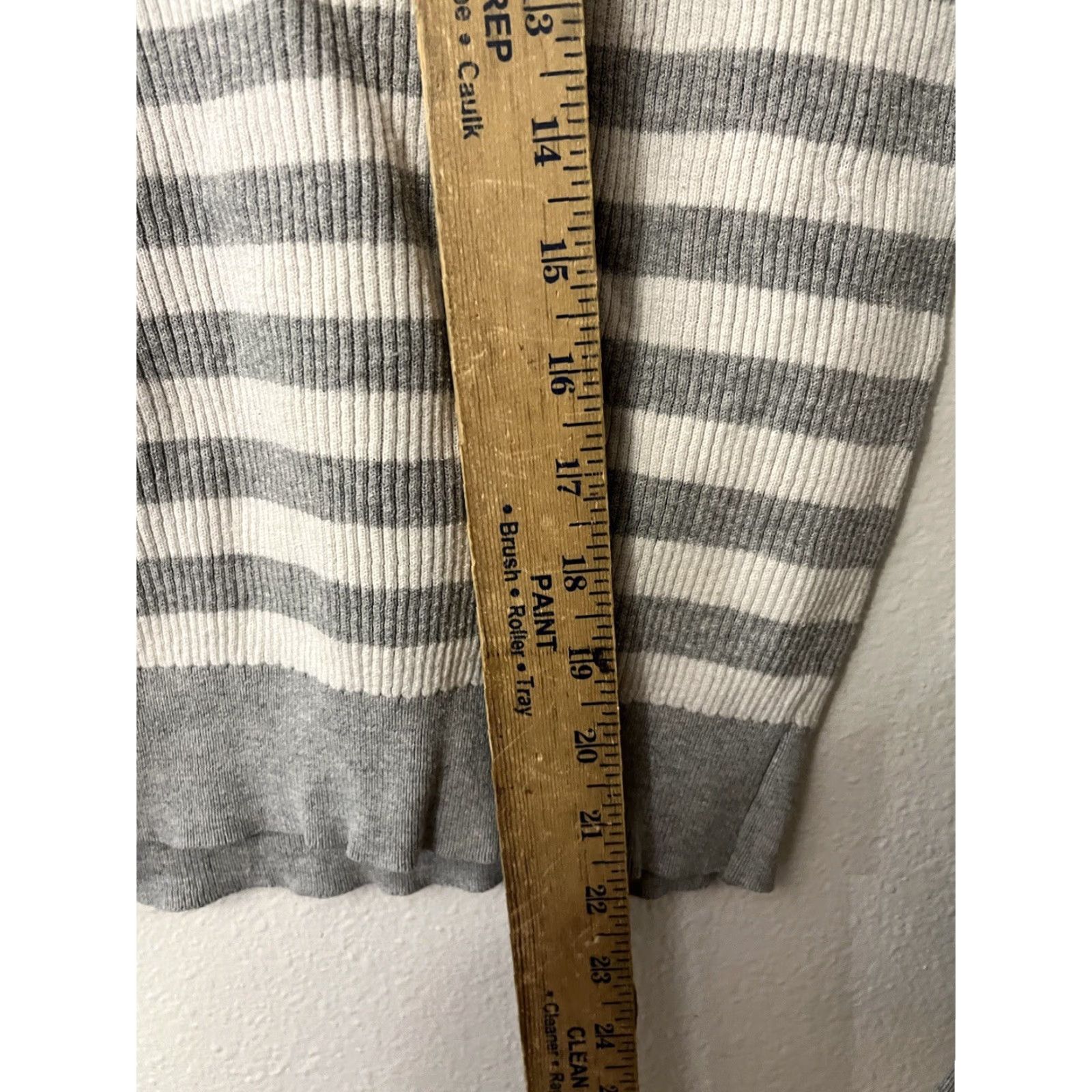 Gap GAP Size XS Crew Neck Sweater White & Gray Striped Women Lightweight Size XS / US 0-2 / IT 36-38 - 4 Thumbnail