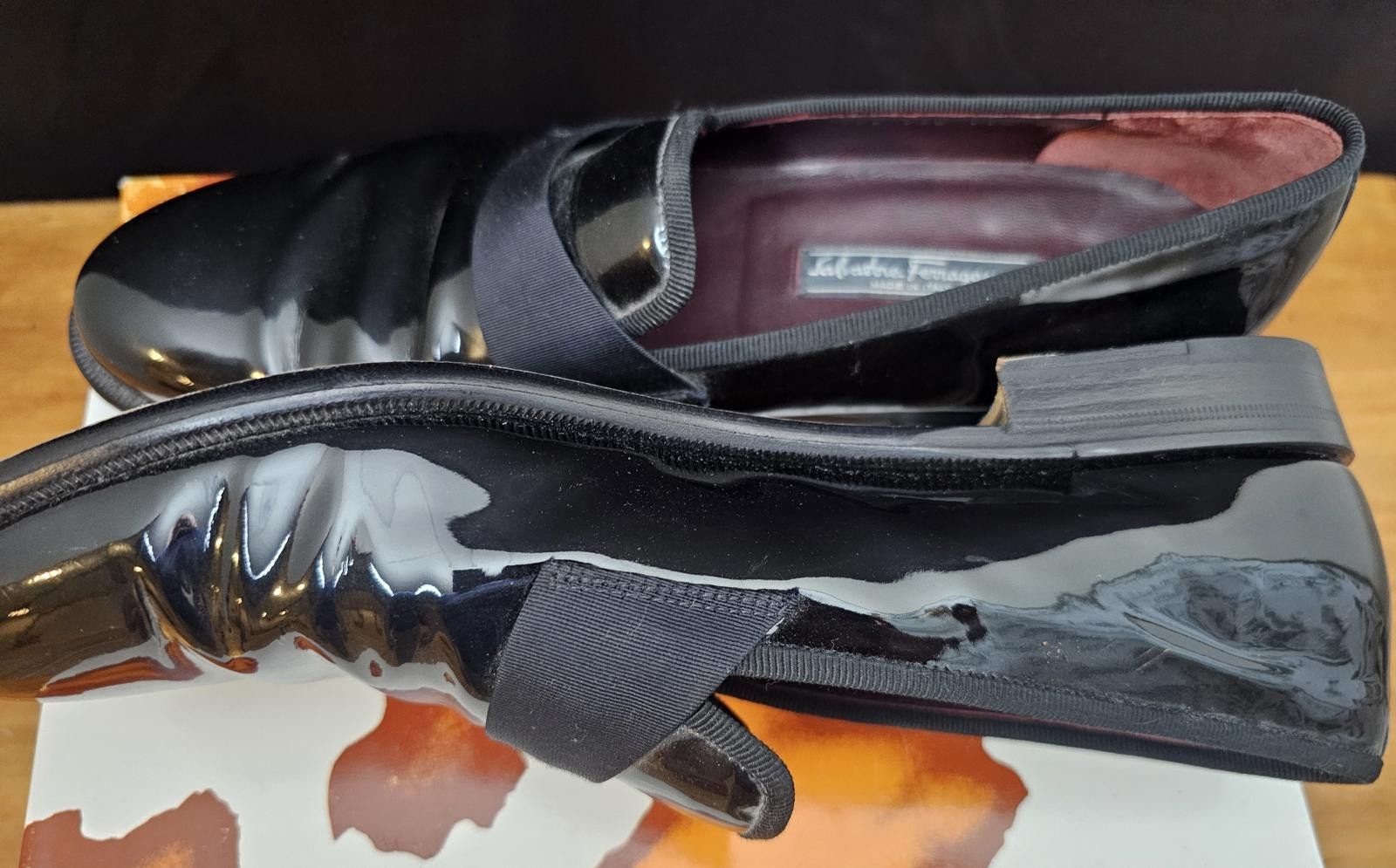 Salvatore Ferragamo Black Patent Leather Loafers with Elastic Strap DSC02992_c19b3af0-26ca-49bf-  main image 4
