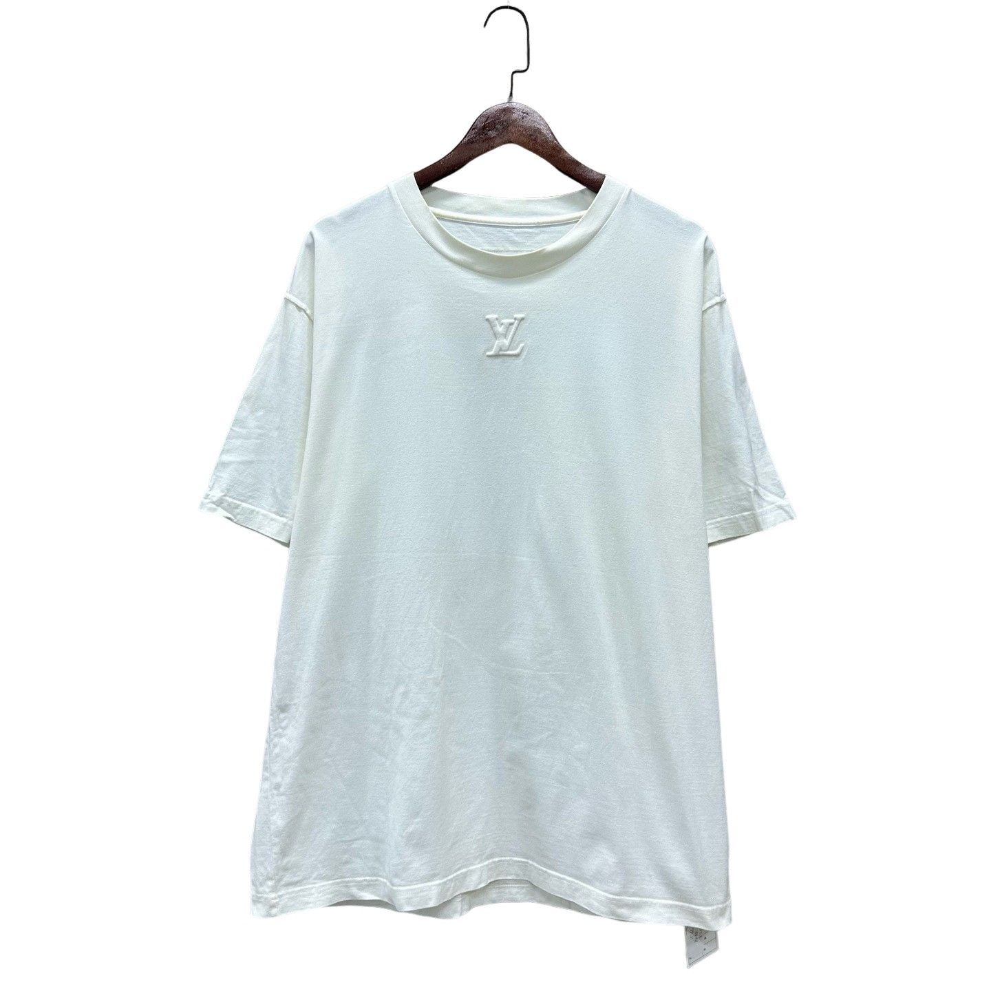 Louis Vuitton Louis Vuitton Embossed Logo T-Shirt Size XXL Size US XXL / EU 58 / 5 - 1 Thumbnail