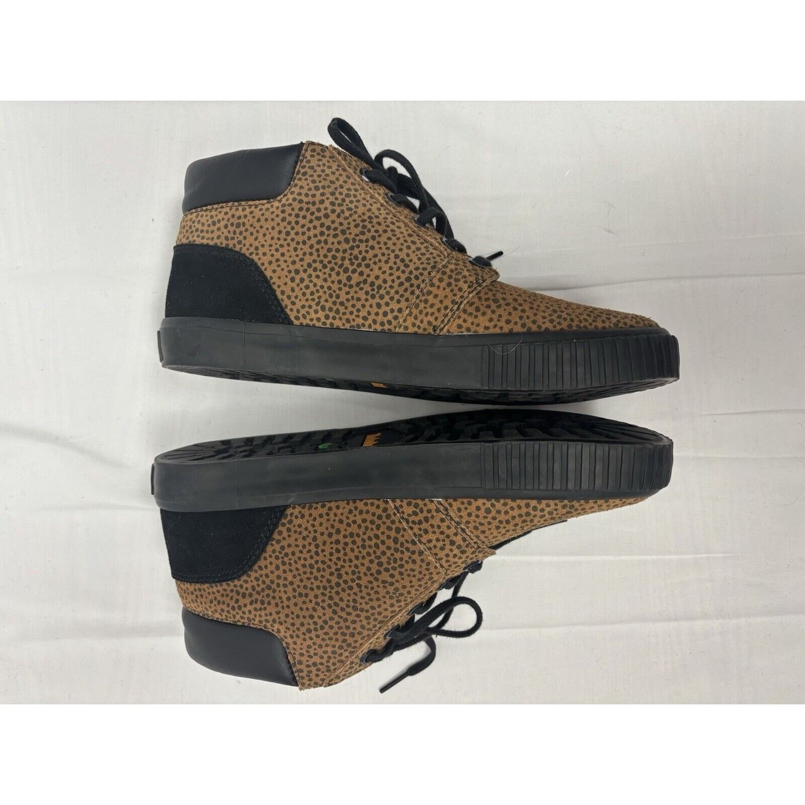 Timberland Timberland Women's Chukka Boot Cheetah Suede High Top Size 8 Size US 8 / IT 38 - 7 Thumbnail