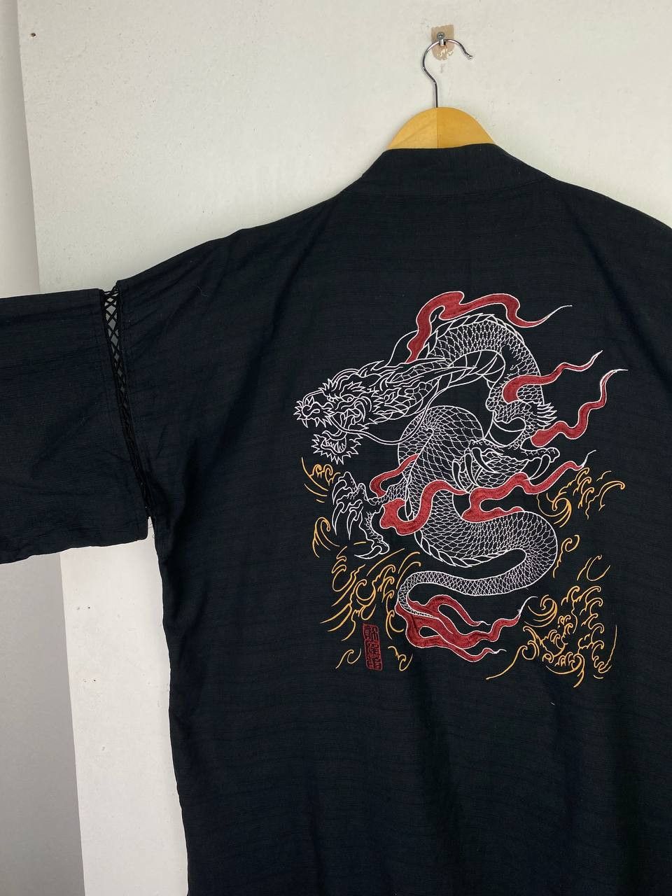 Japanese Brand vintage kimono japan dragon embroided nice design Size US XXL / EU 58 / 5 - 8 Thumbnail