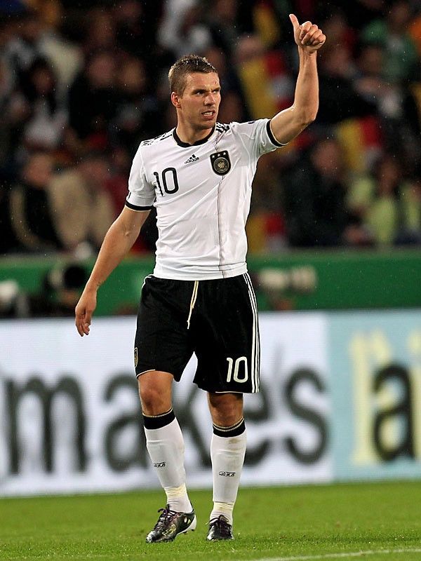 Adidas Germany world cup 2010 home shirt #10 Podolski (bnwt) Size US XL / EU 56 / 4 - 11 Thumbnail