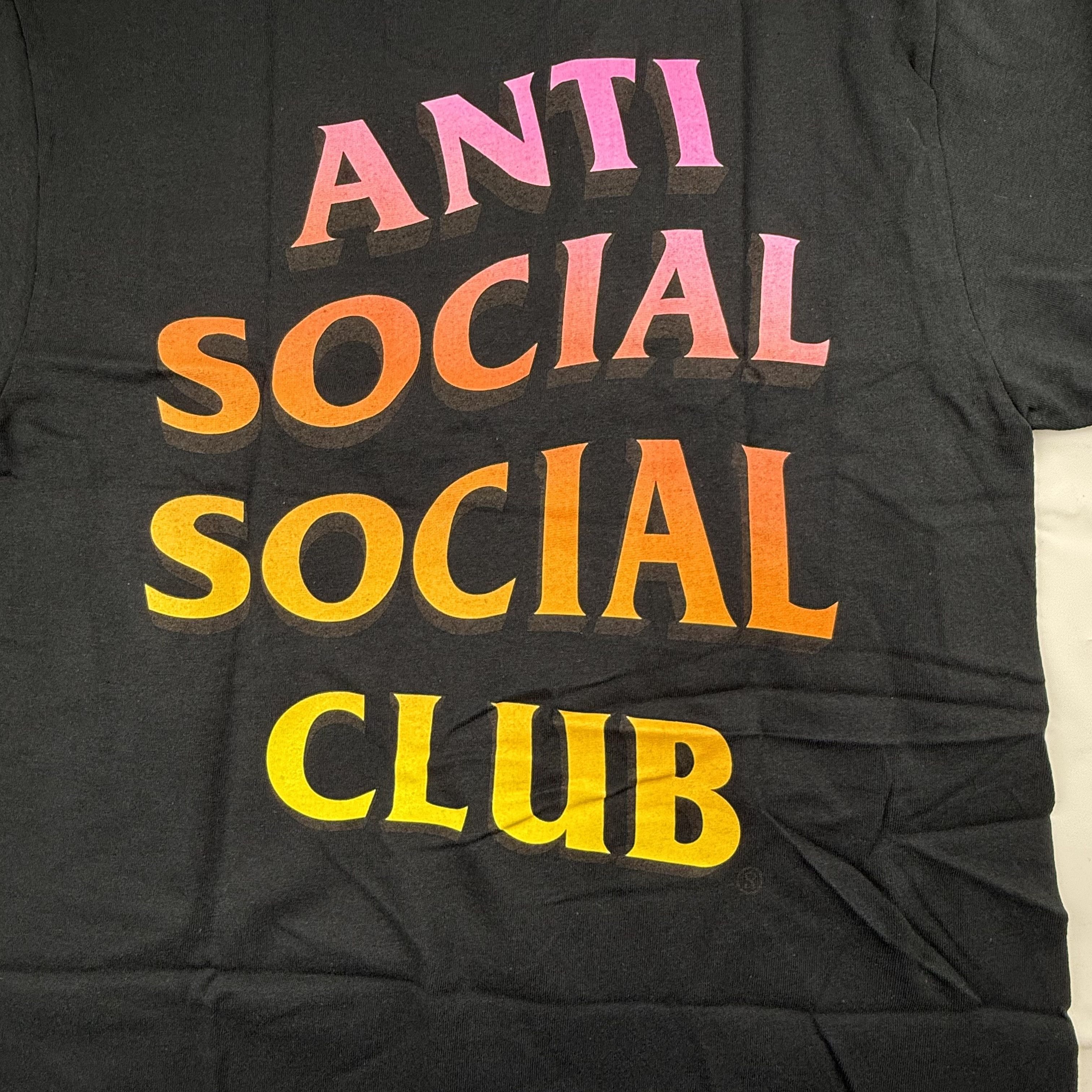 Anti Social Social Club Anti Social Social Club Mens Katakana Gradient T-Shirt M Size US M / EU 48-50 / 2 - 5 Thumbnail