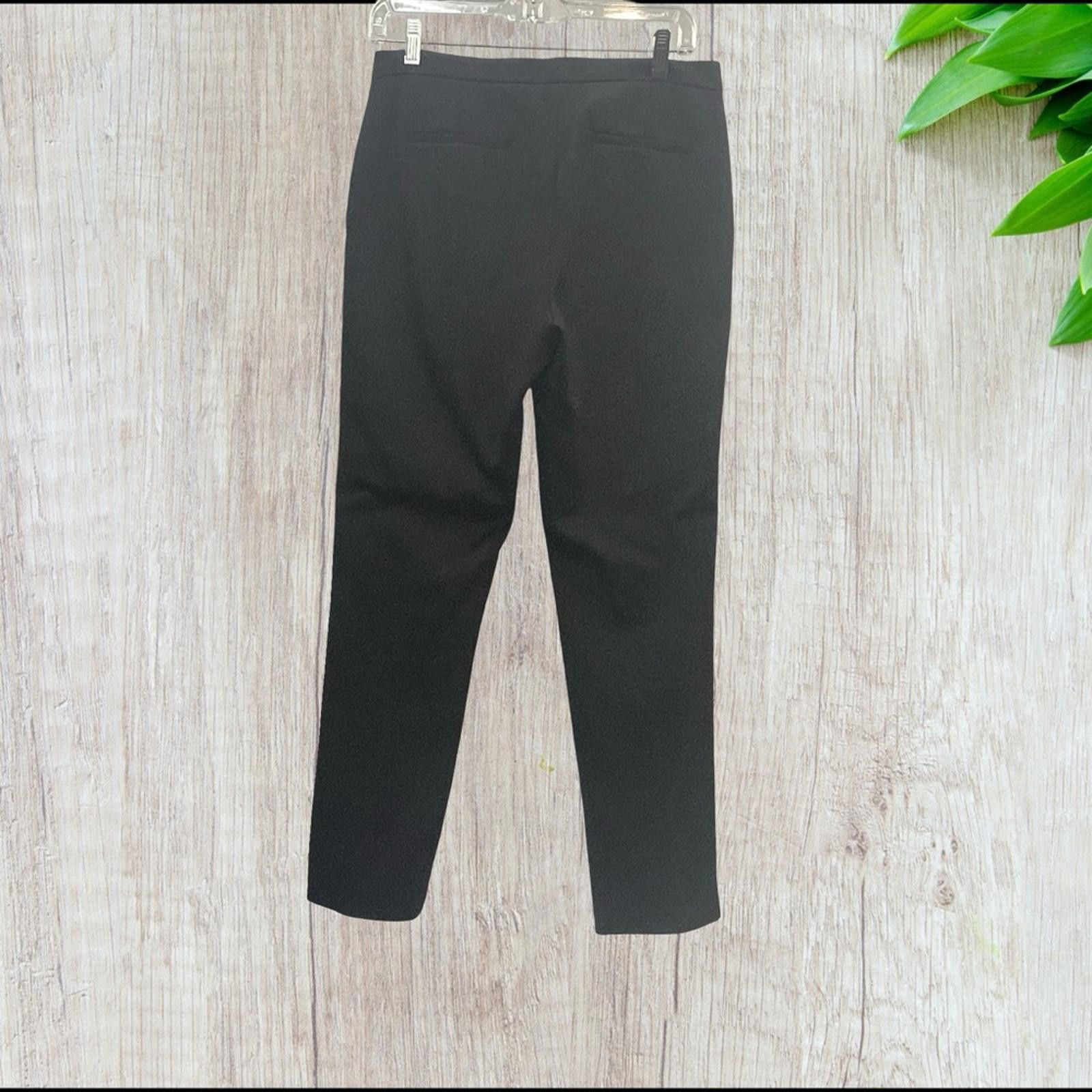Bcbgmaxazria BCBGMAXAZRIA Black Pants in size 4 Size 27" / US 4 / IT 40 - 4 Thumbnail