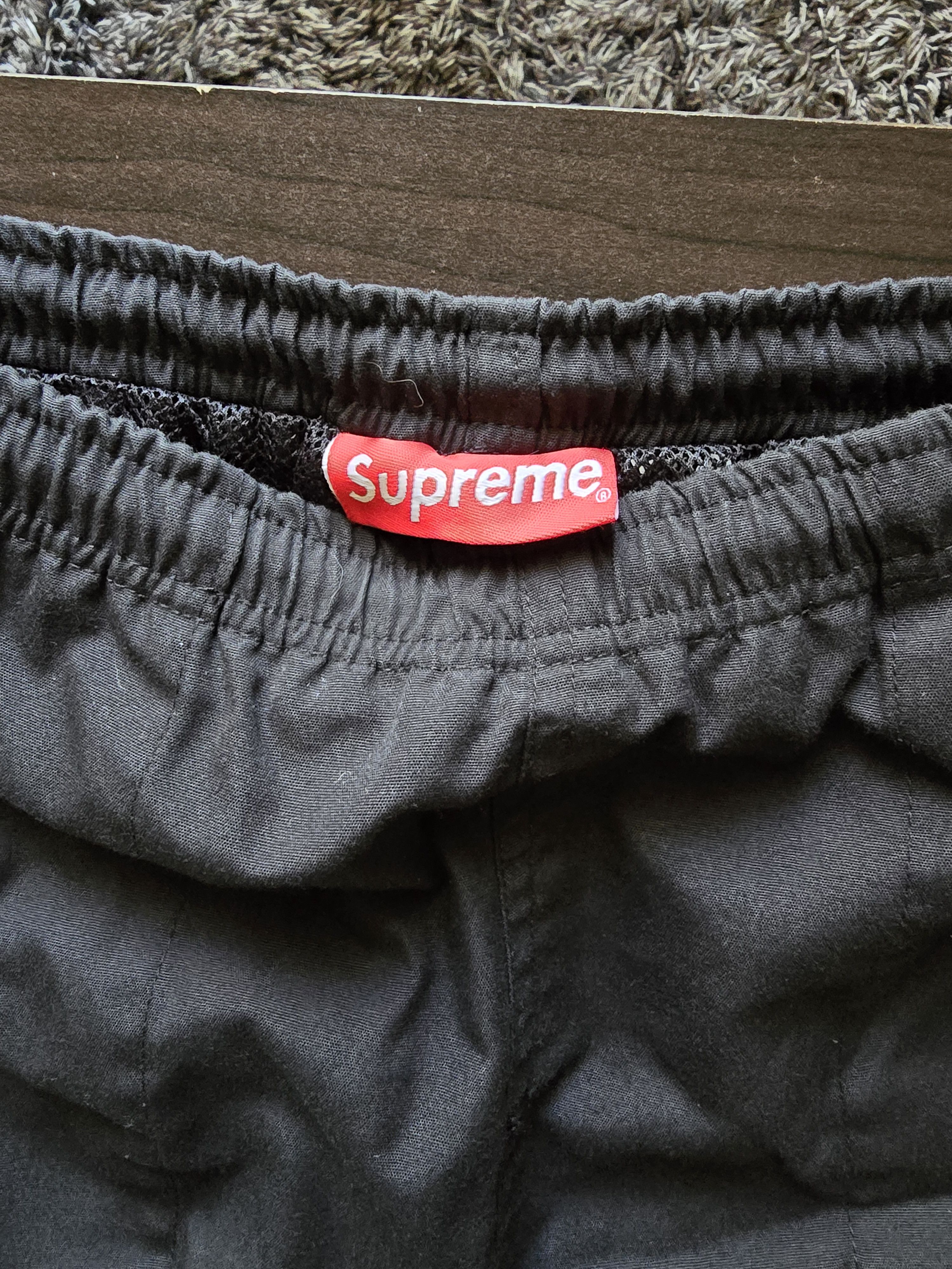 Supreme Supreme Mesh Pocket Shorts Black Size US 31 - 5 Thumbnail