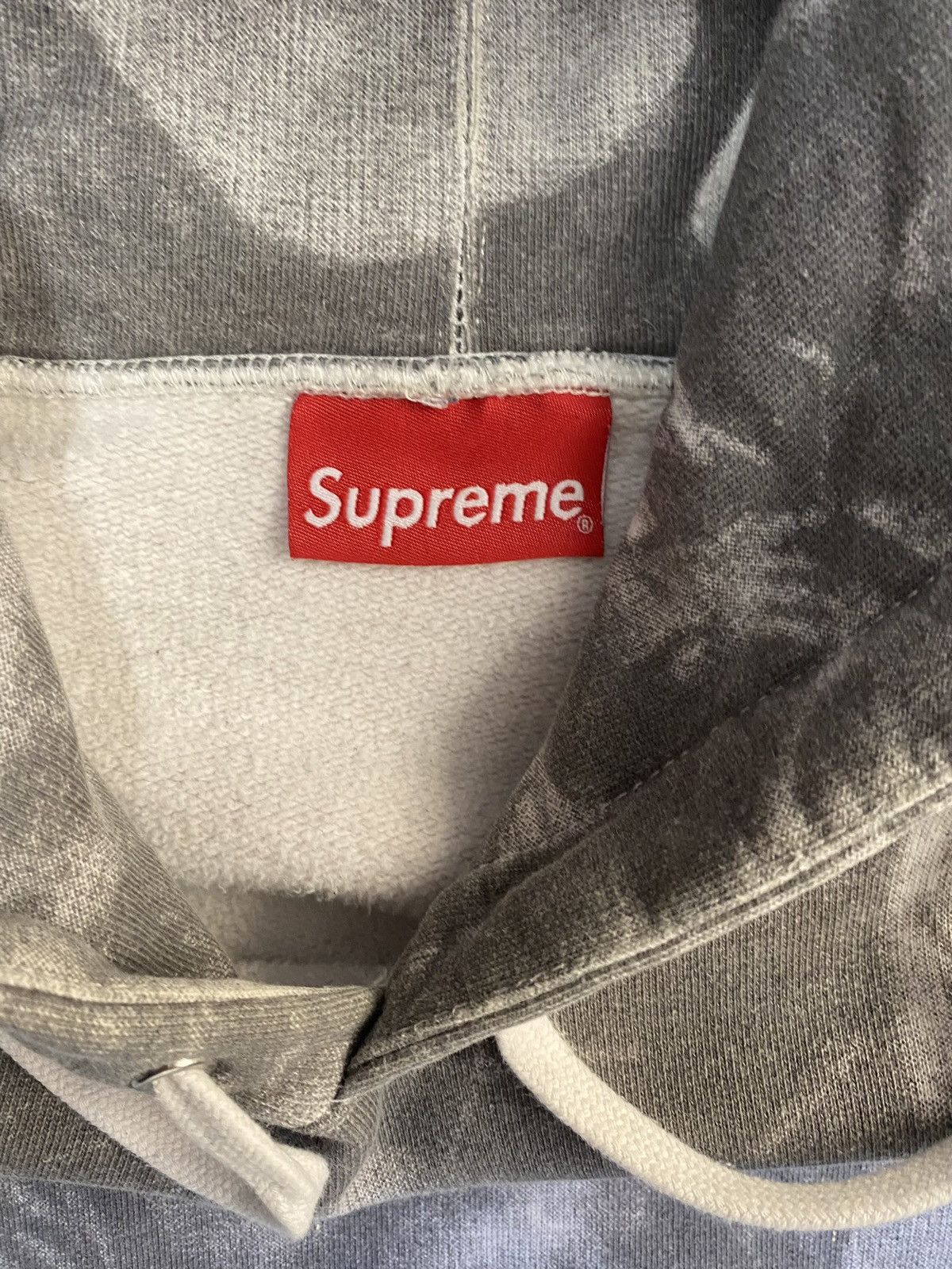 Supreme Supreme Jesus and Mary hoodie FW18 | Grailed