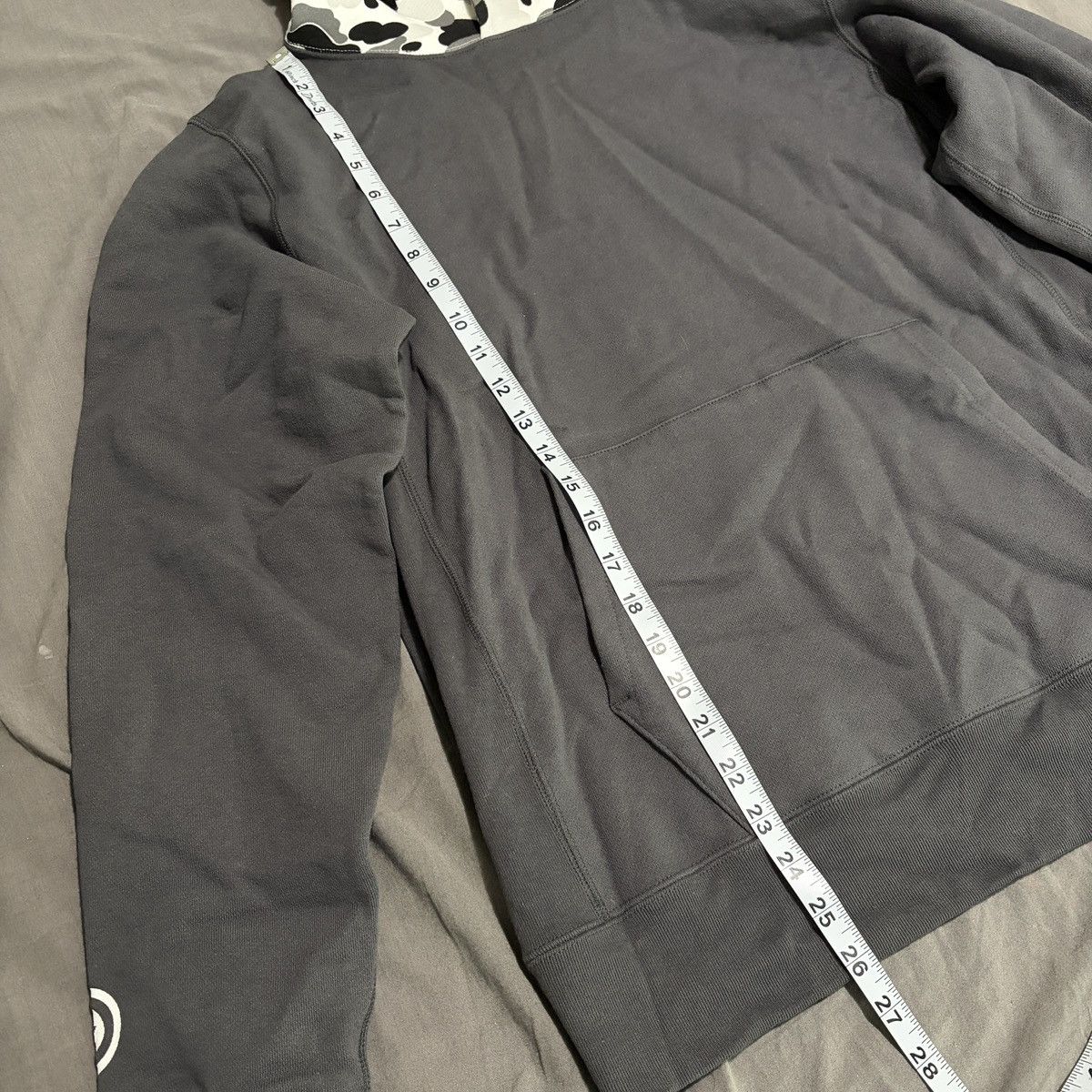 Bape BAPE ABC Camo Shark Pullover Hoodie Medium Charcoal Men’s Size US M / EU 48-50 / 2 - 8 Thumbnail