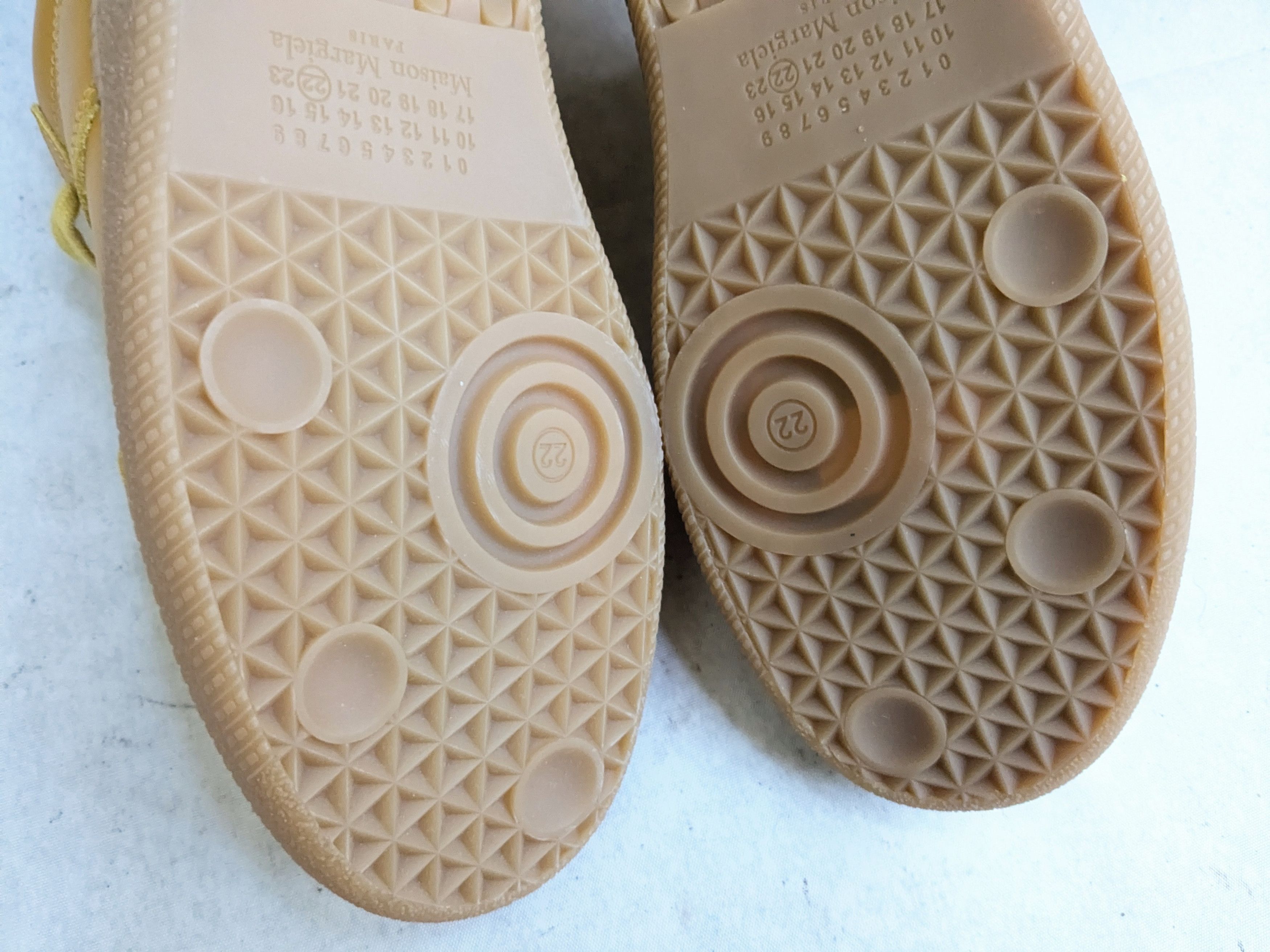 Maison Margiela Maison Margiela Replica GAT Brown 10 43 Low Tops Size US 10 / EU 43 - 18 Thumbnail