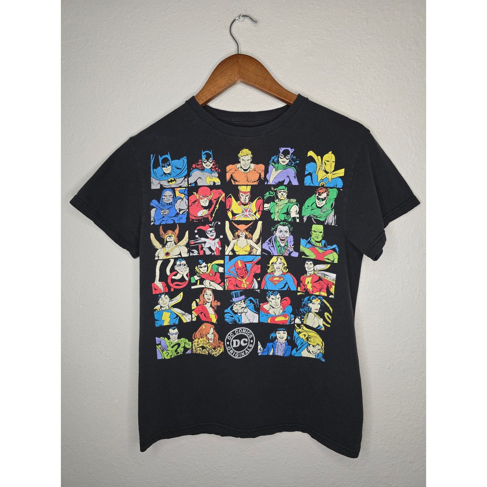 DC Comics DC Comics Originals Cartoon Super Hero Villain Comic Tee Size US S / EU 44-46 / 1 - 1 Thumbnail