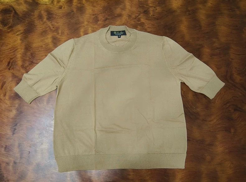 Loro Piana LORO PIANA A little cashmere sweater Size XS / US 0-2 / IT 36-38 - 1 Thumbnail