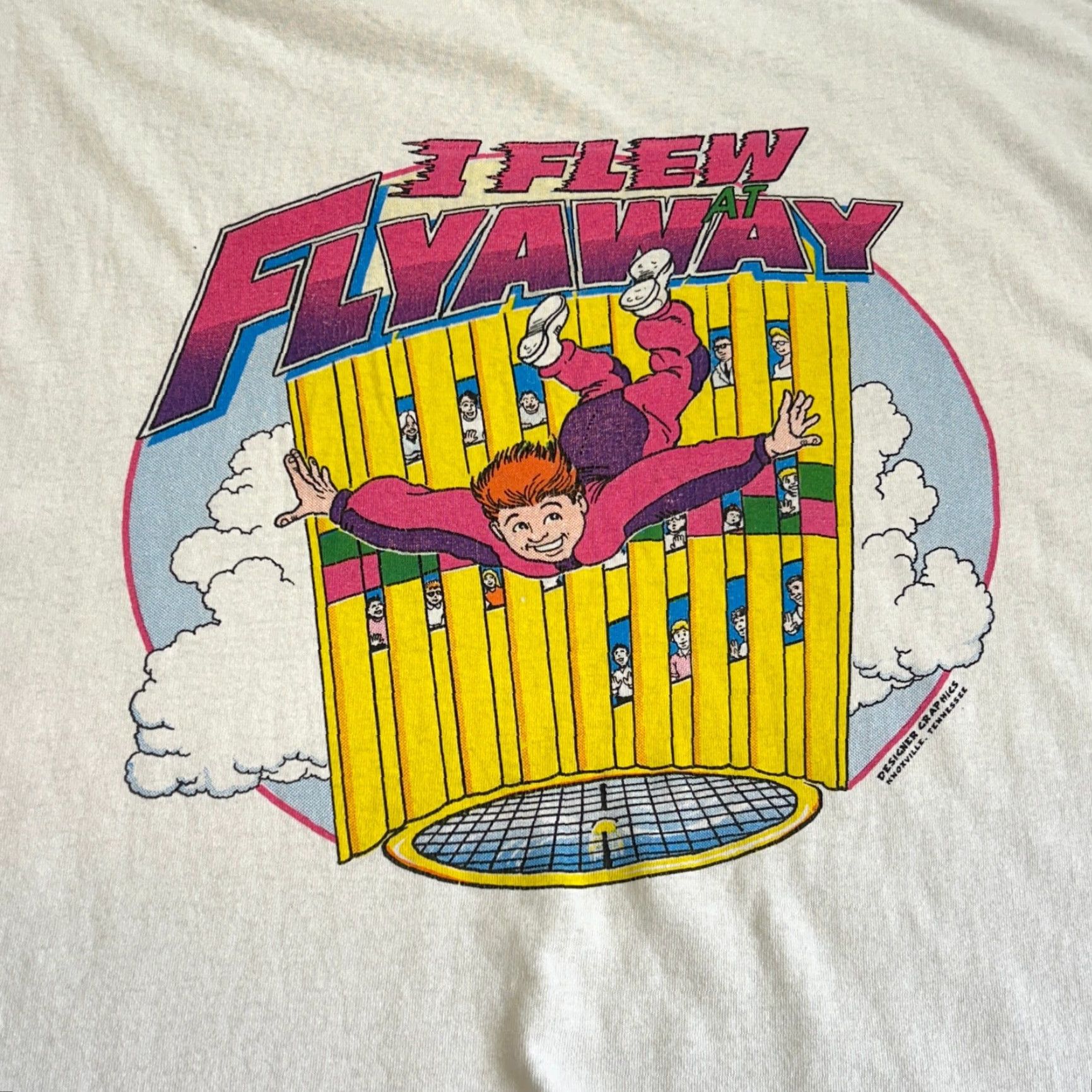 Delta VINTAGE Delta Shirt Unisex Adults L White 90s Skydiving Graphic Print Logo 1990s T-Shirt Mens/Womens Size US L / EU 52-54 / 3 - 6 Thumbnail
