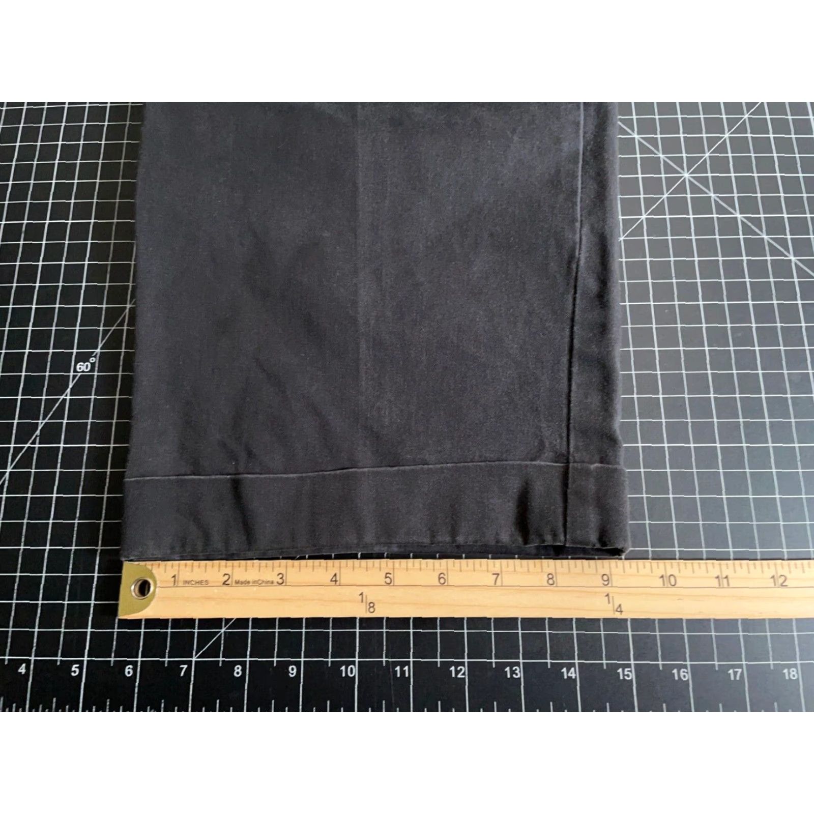 Polo Ralph Lauren VINTAGE Polo Ralph Lauren Chino Pants Men’s 38 x 32 Regular Fit Pleated Cuffed Black Cotton Preppy Size US M / EU 48-50 / 2 - 7 Thumbnail
