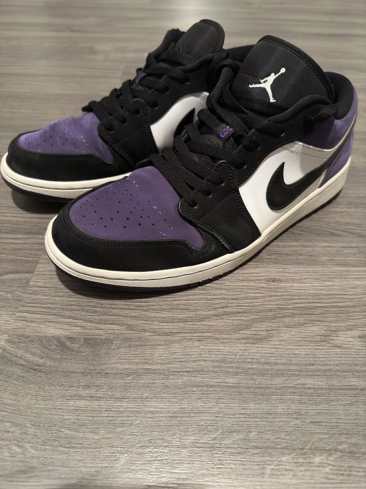 Jordan Brand × Nike Air Jordan 1 Low Court Purple Size US 10 / EU 43 - 2 Thumbnail