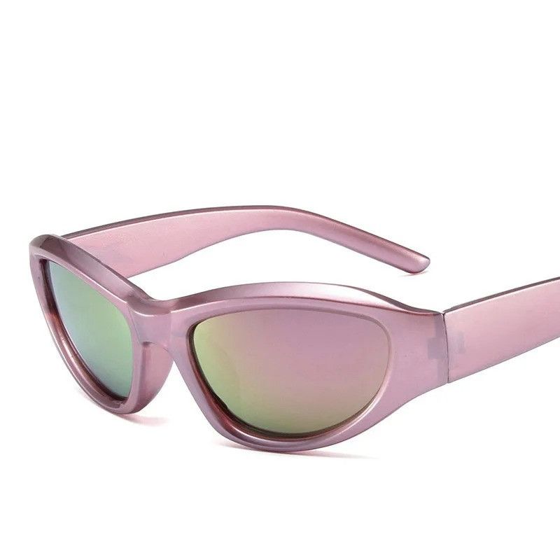 Designer Y2K Reflective Sunglasses Fashion Look Size ONE SIZE - 1 Preview