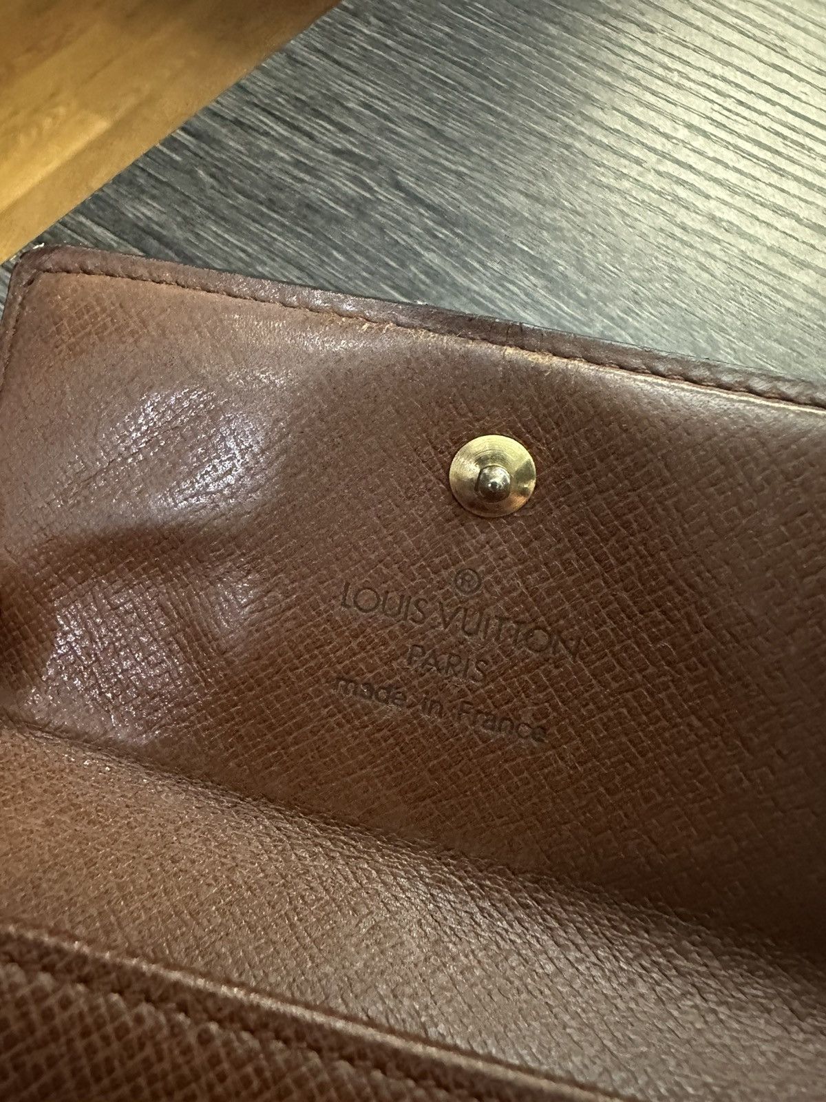 Louis Vuitton Vintage Louis Vuitton Wallet Size ONE SIZE - 7 Thumbnail