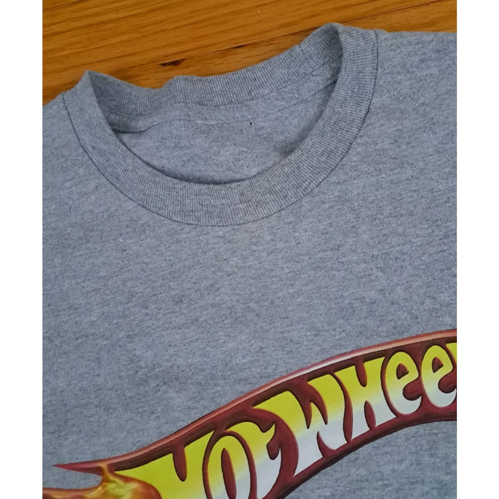 Vintage Hot Wheels in Flames T-Shirt Grey M Unisex Adults Short Sleeve Classic Printed Shirt Mens Womens Medium Gray Classic Theme Size US M / EU 48-50 / 2 - 3 Thumbnail