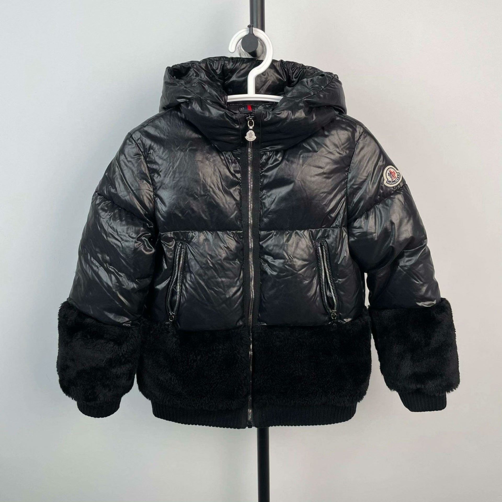 Moncler Moncler Down Black Hoodie 10 Men Size US XS / EU 42 / 0 - 1 Thumbnail
