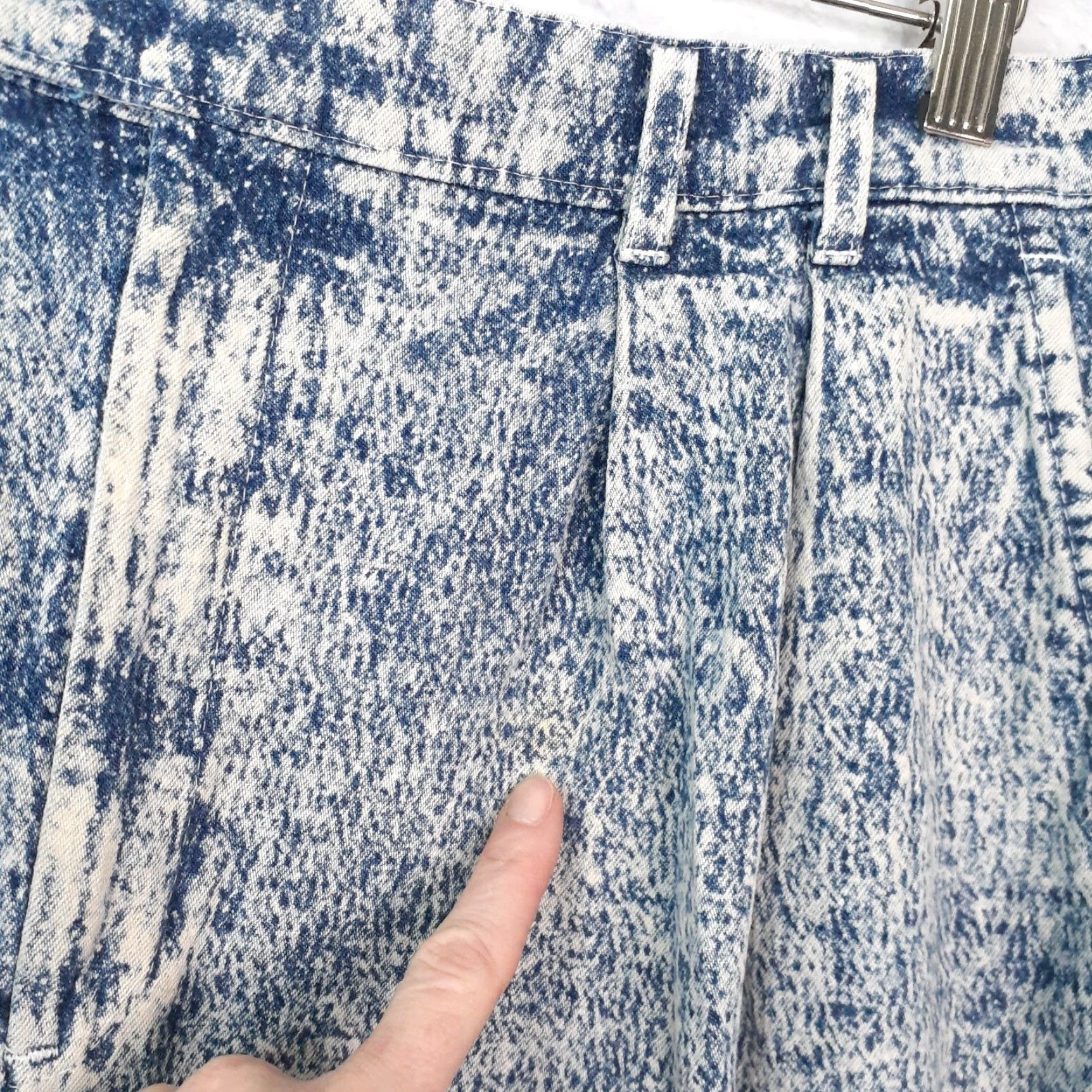 Vintage VINTAGE CHIC Jeans Womens 34x29 Denim Acid Wash Pleated Pockets USA 80s Size 24" / US 00 / IT 34 - 5 Thumbnail