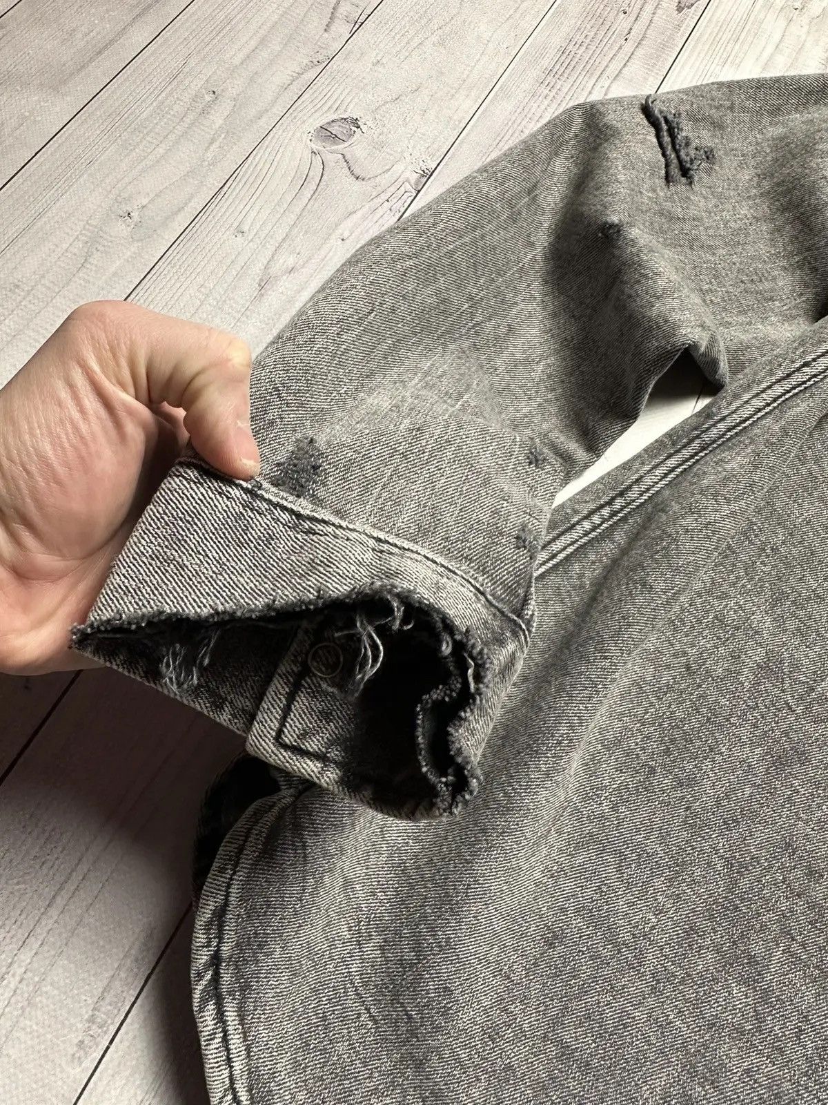 Allsaints Vintage Allsaints denim shirt distressed M grey rare Size US M / EU 48-50 / 2 - 6 Thumbnail