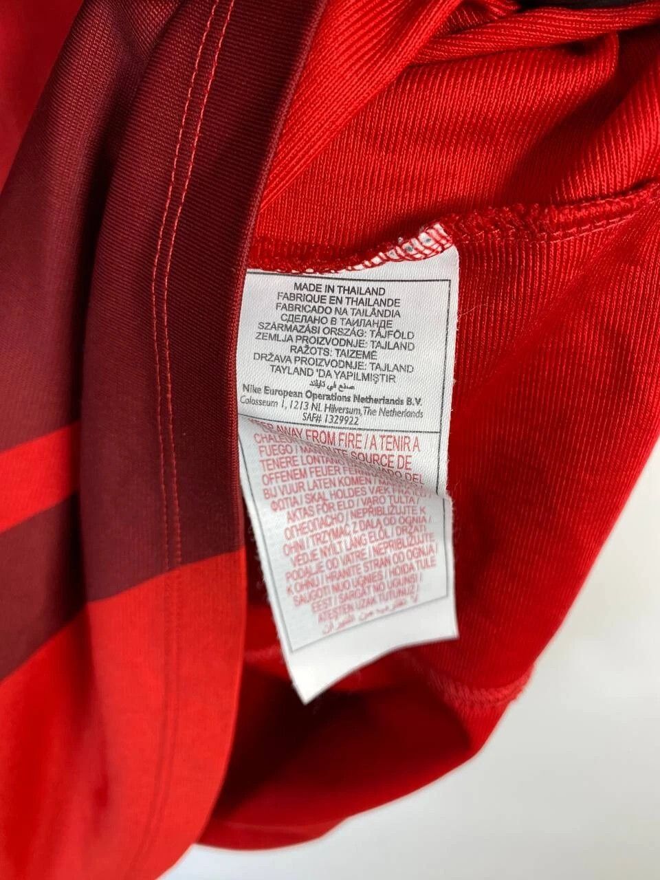 Other ENGLAND RUGBY SHIRT JERSEY NIKE 234516-610 MEN RED 2M Size US M / EU 48-50 / 2 - 4 Thumbnail