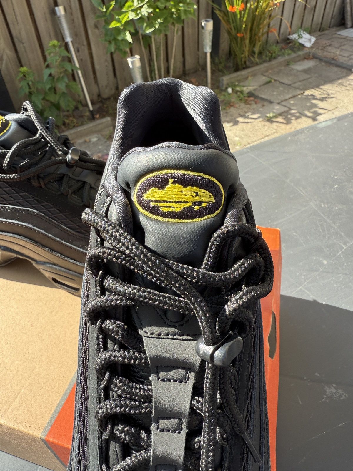 Corteiz × Nike Nike x Cortiez Air max 95 “ Honey Black “ Size US 9 / EU 42 - 4 Thumbnail