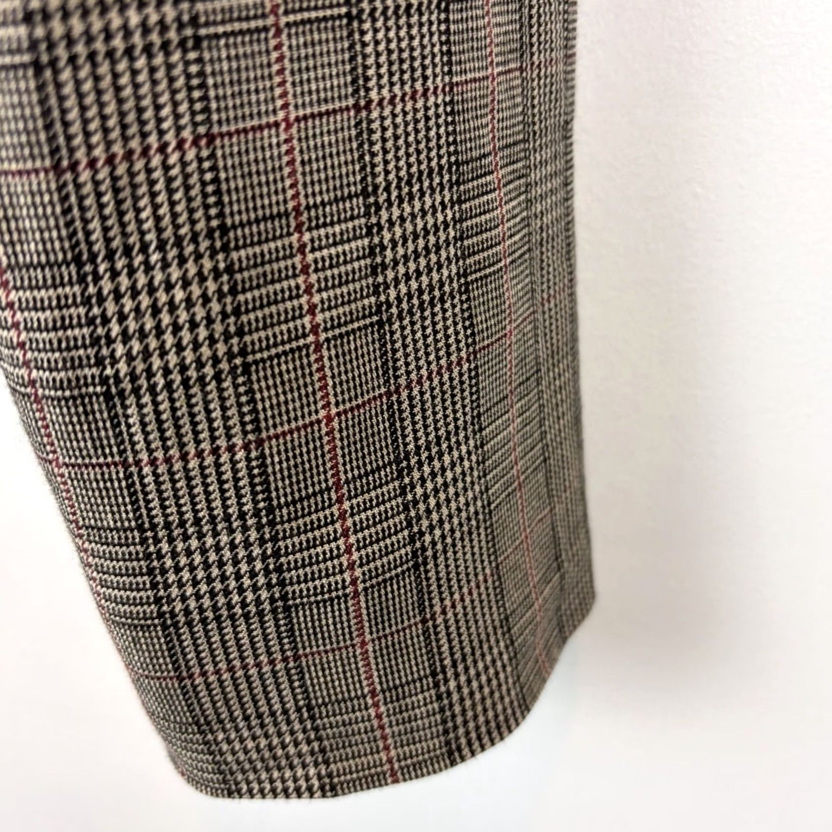 Emanuel Ungaro VINTAGE Emanuel Ungaro Jacket Womens 10 Beige Plaid Button Office Casual Wool 18" Shoulder 21" Underarms Beige Womens Jacket Size L / US 10 / IT 46 - 3 Thumbnail
