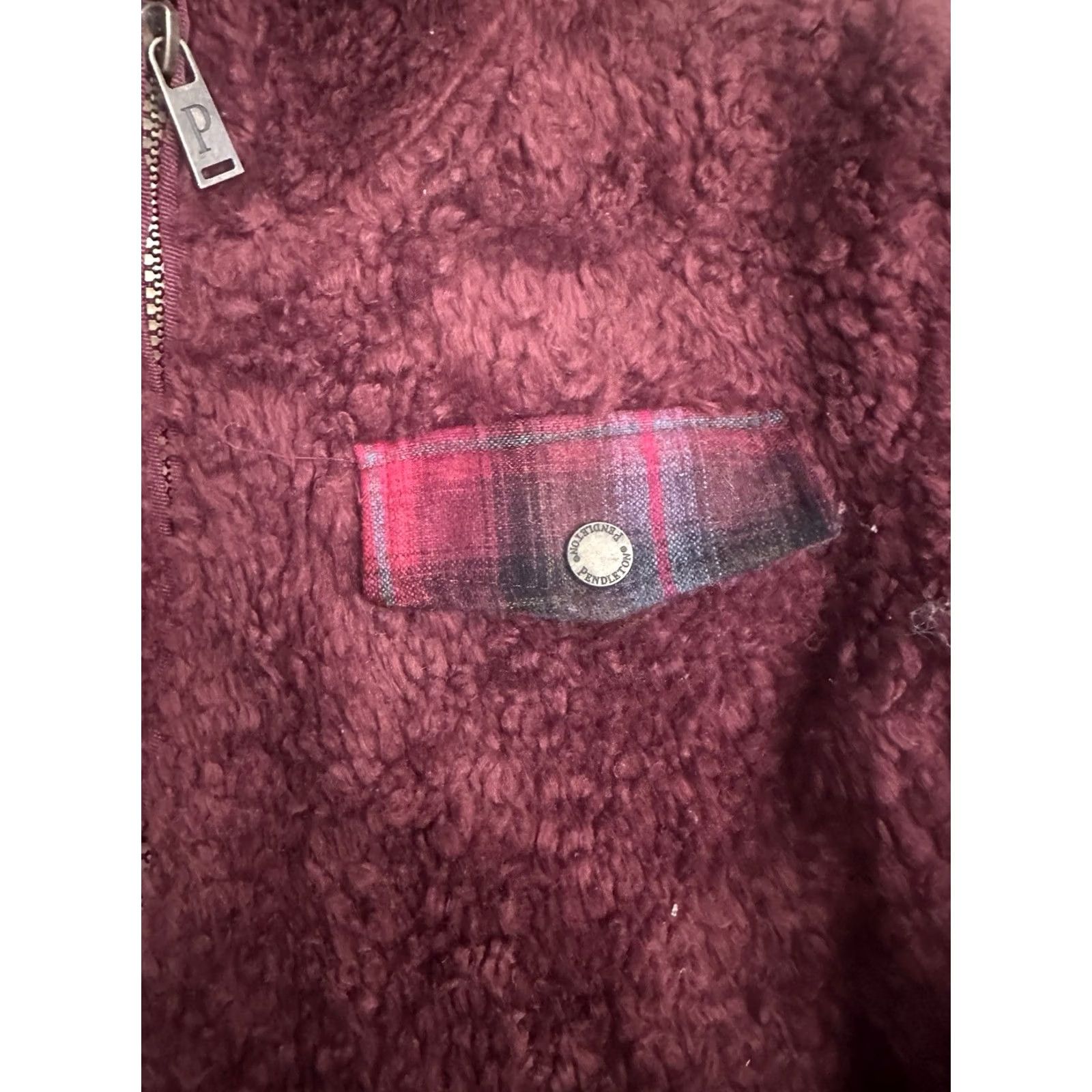 Pendleton VINTAGE Pendleton Deep Pile Sherpa Burgundy Full Zip Plaid Wool Accents Women’s Small Jacket S Womens Size S / US 4 / IT 40 - 2 Thumbnail