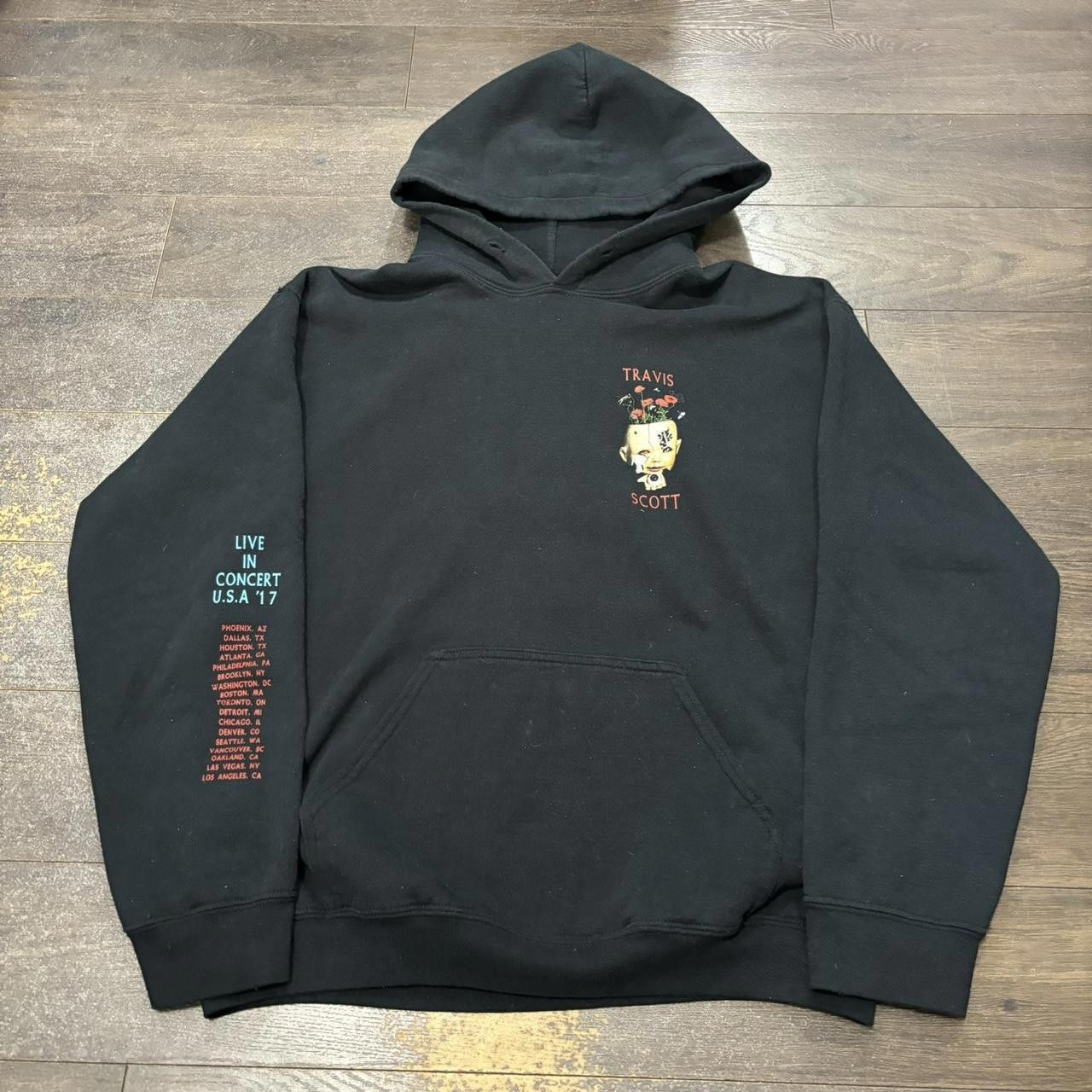 Travis Scott Travis Scott live in concert tour hoodie 2017 baby head M Size US M / EU 48-50 / 2 - 2 Thumbnail