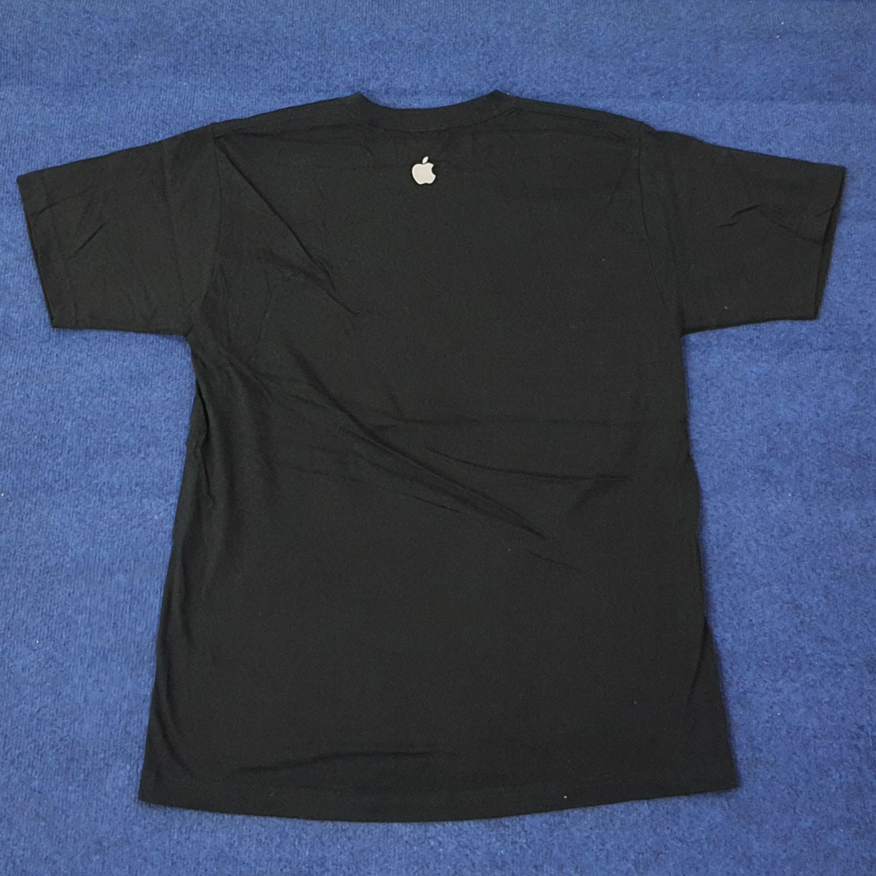 Apple Vintage Apple iPod nano Product Tshirt C249N10 Size US L / EU 52-54 / 3 - 3 Thumbnail