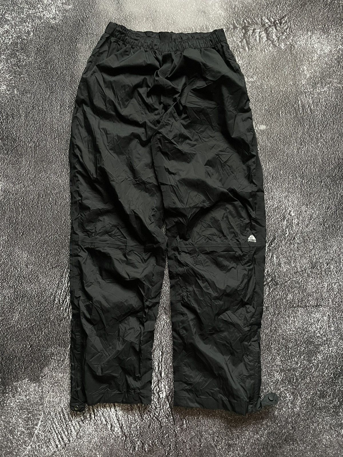 Nike ACG pants nylon y2k Sportswear