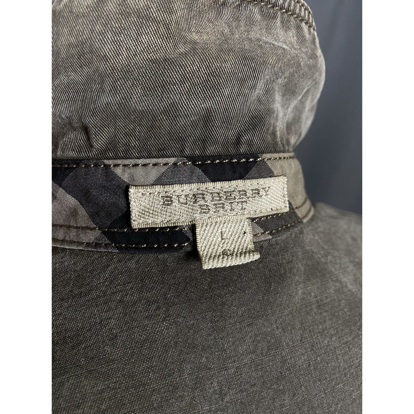 Burberry Burberry Distressed Women's Khaki Green Gray Longsleeve Snap Size L / US 10 / IT 46 - 12 Thumbnail