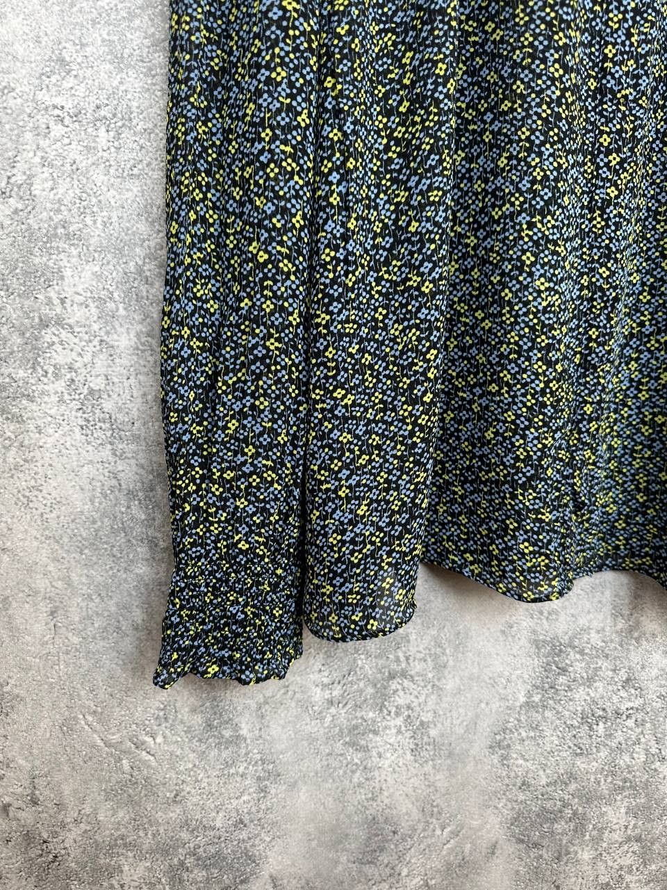 Jigsaw Jigsaw Floral Viscose Shirt Blouse Ditsy Print Smocked Front Size S / US 4 / IT 40 - 6 Thumbnail