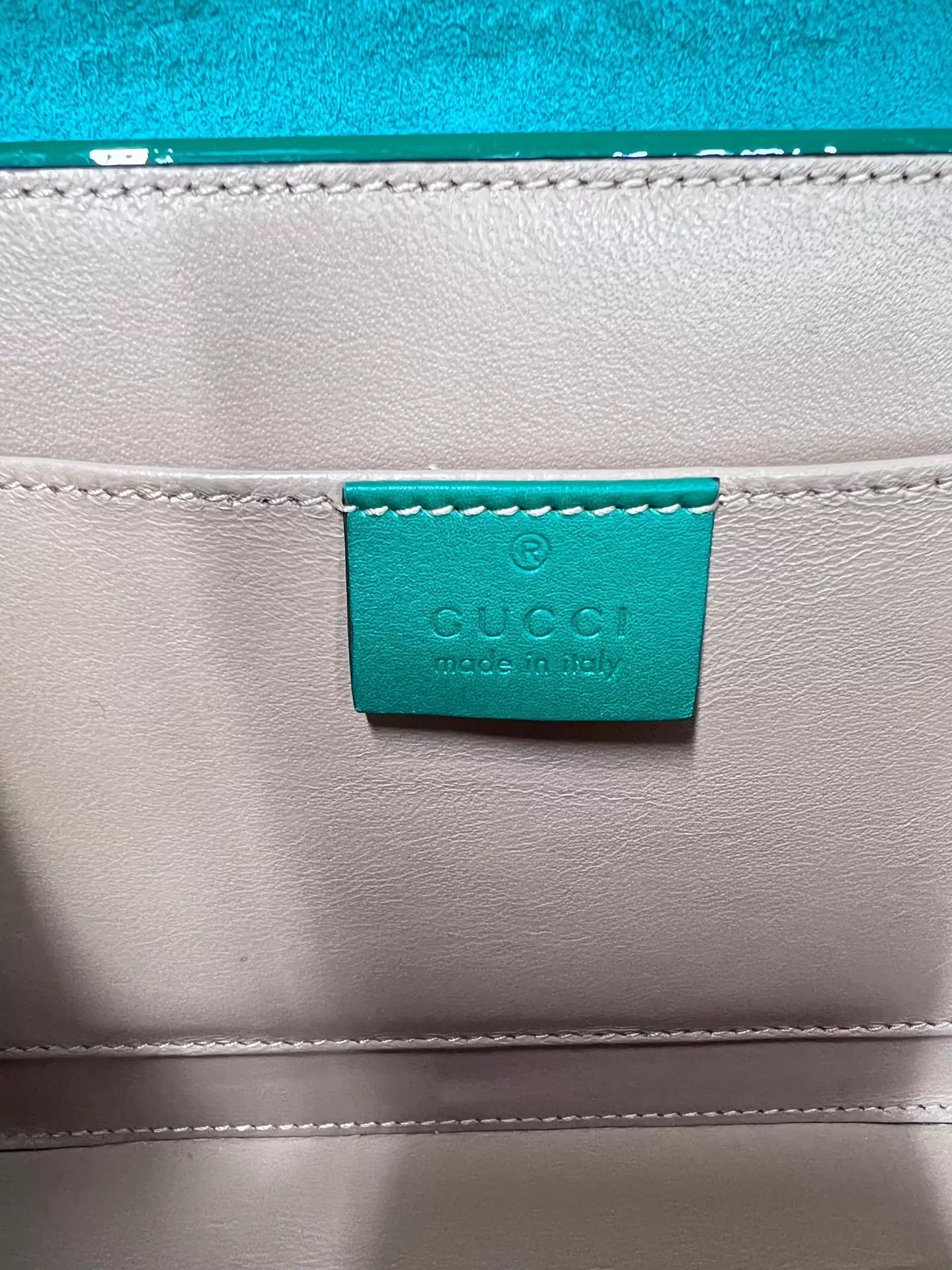 Gucci Gucci Sylvie 1969 Patent Leather Gold Buckle Bag Size ONE SIZE - 6 Thumbnail