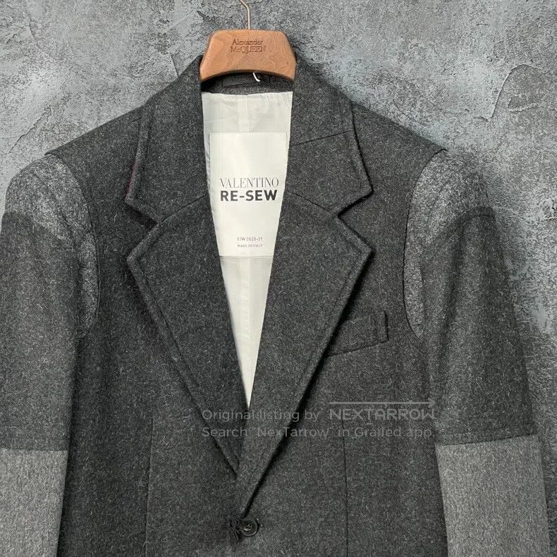 Valentino Valentino Single-breasted color-blocked striped coat Size US S / EU 44-46 / 1 - 6 Thumbnail