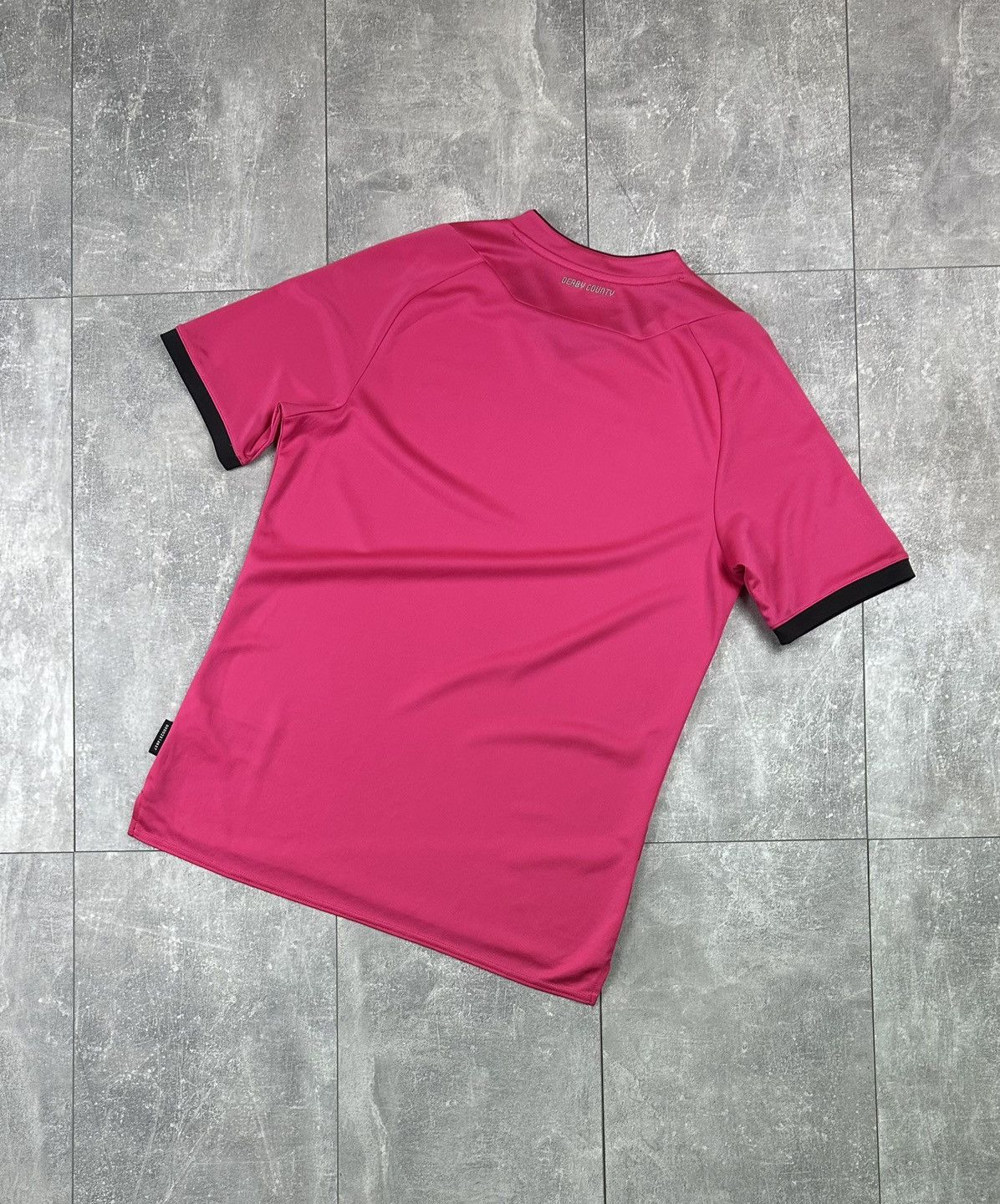 Umbro Umbro Derby Country FC 2020/21 Soccer Jersey Size US L / EU 52-54 / 3 - 10 Thumbnail