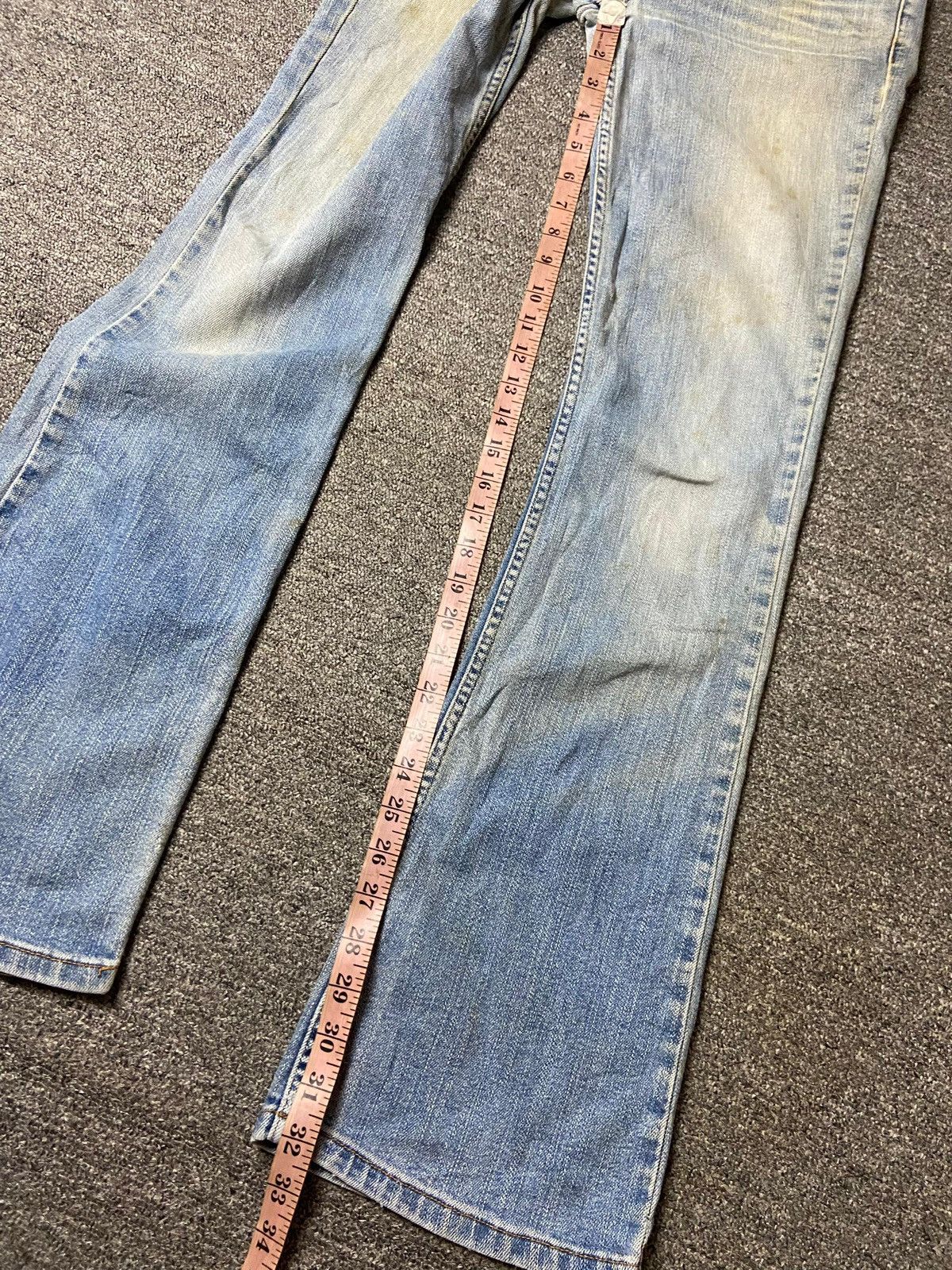 American Eagle Outfitters American Eagle Outfitters Flare Fit Jeans (143) Size 28" / US 6 / IT 42 - 8 Thumbnail