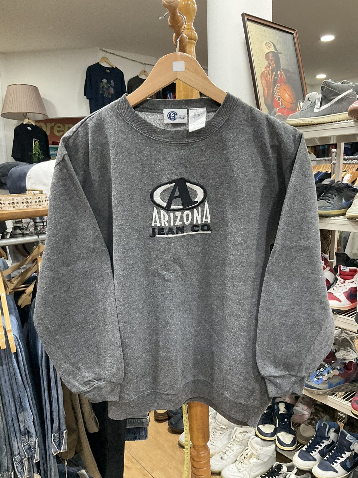 Arizona jean outlet co sweatshirt