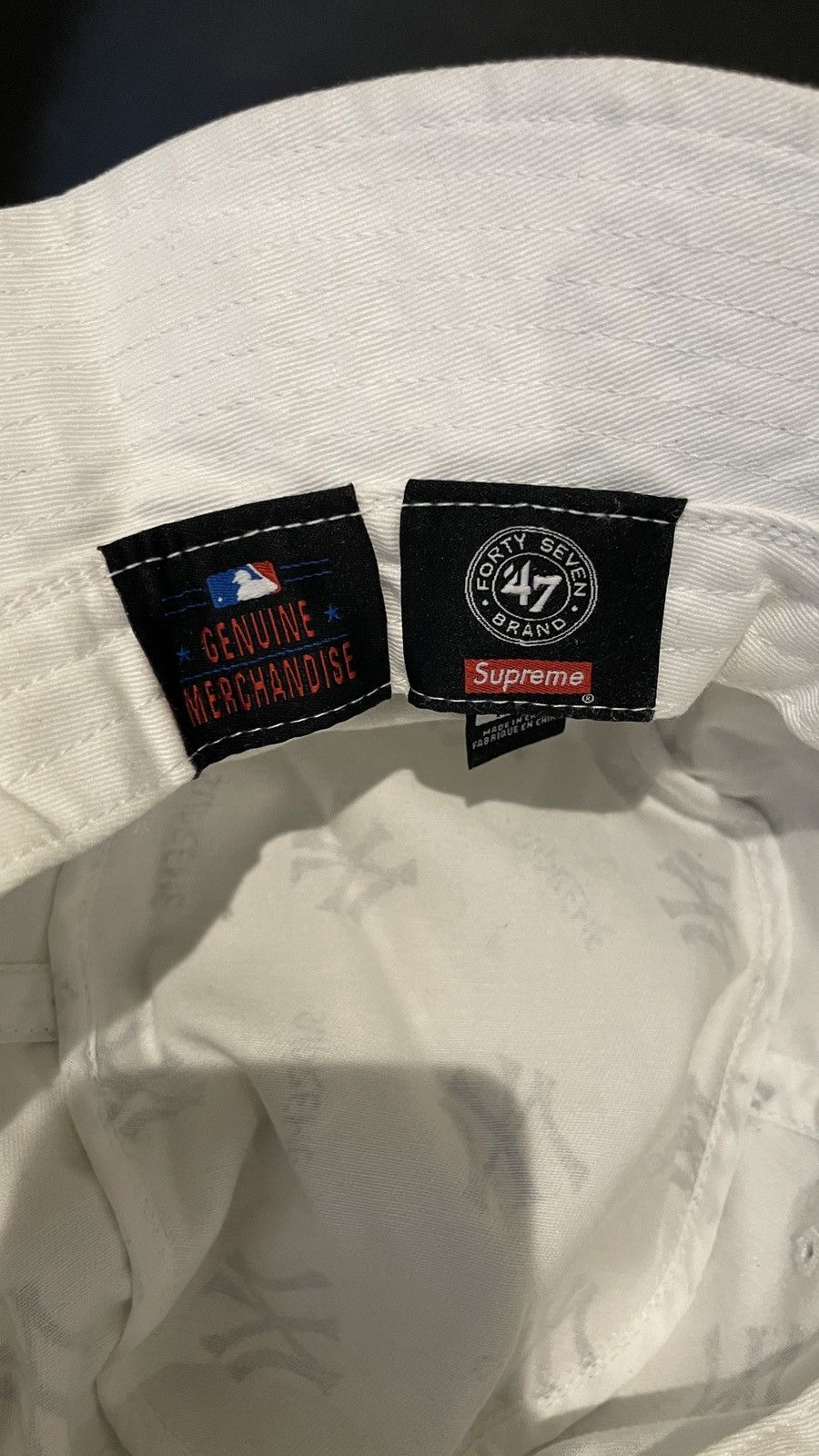 47 Brand × New York Yankees × Supreme Supreme x NY Yankees All Over Print Bucket Hat–White M/Large Size ONE SIZE - 4 Thumbnail
