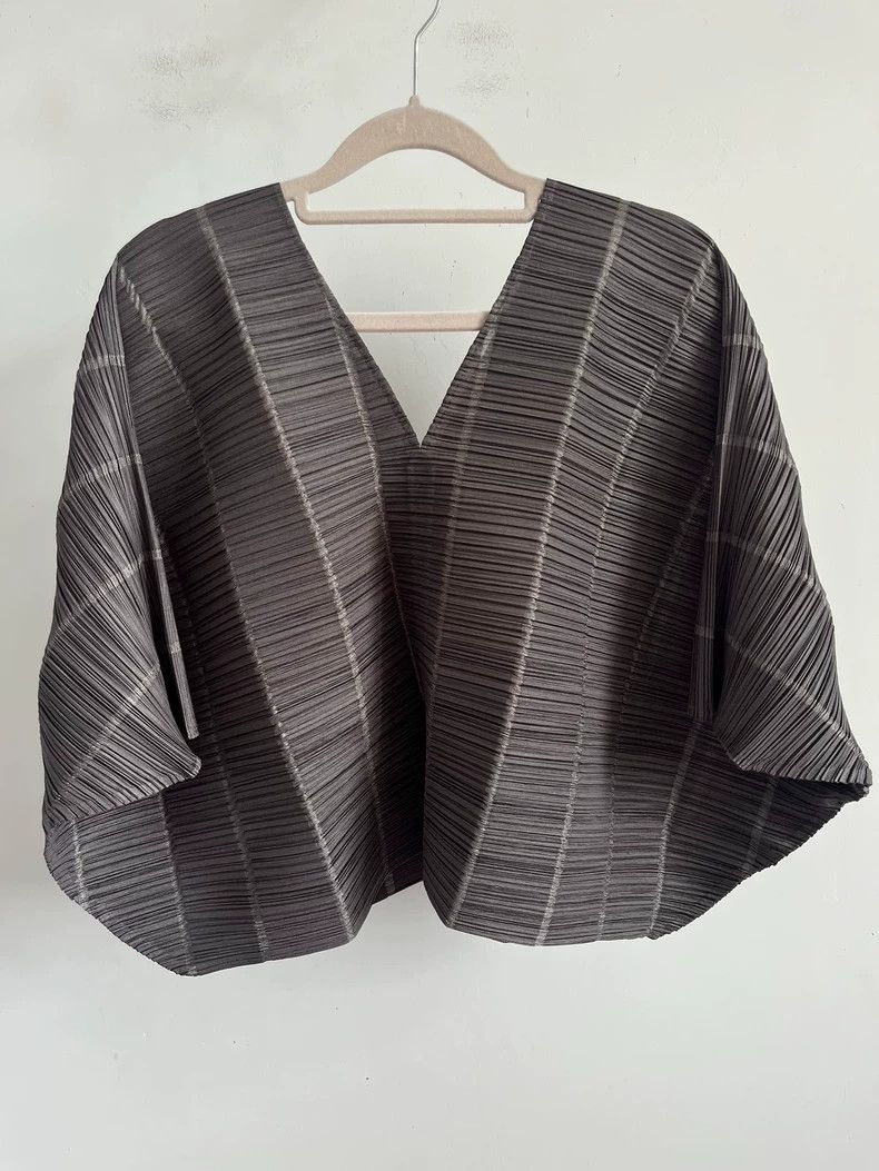 Issey Miyake Issey Miyake size:3 Brown pleated short-sleeved shirt Size S / US 4 / IT 40 - 1 Thumbnail