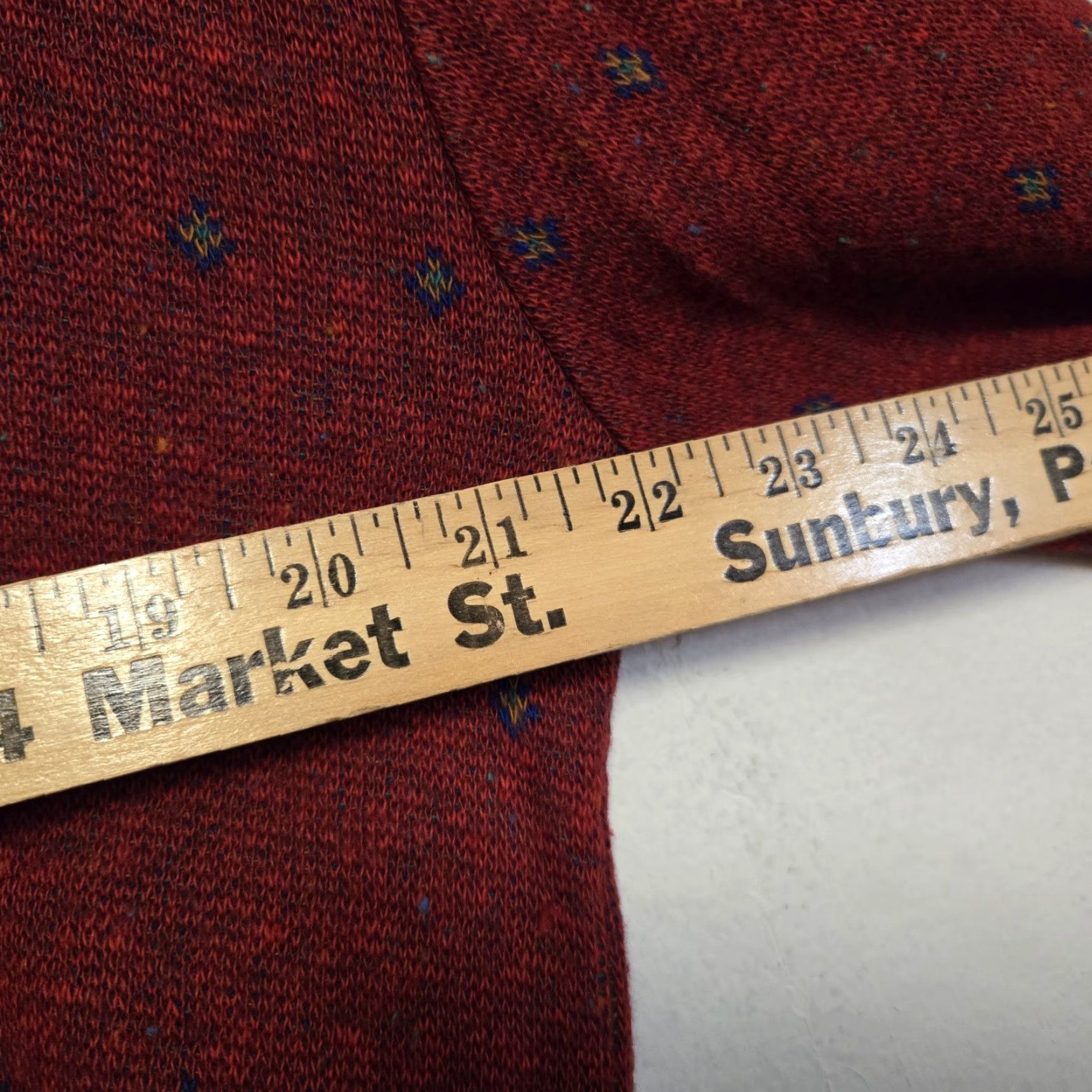 Vintage VINTAGE Robert Bruce Sweater Mens XL Red V Neck Union Made Designer USA Sweater Properly Keywords Size US XL / EU 56 / 4 - 5 Thumbnail