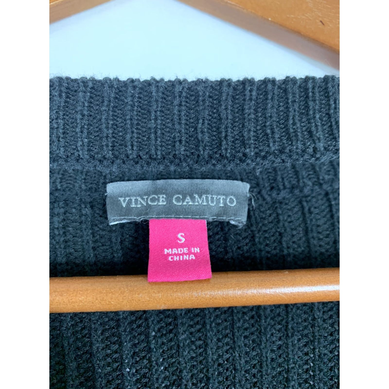 Vince Camuto Vince Camuto Womens Small Cotton Black Tight-Knit Cutout V-Neck Sweater Size S / US 4 / IT 40 - 6 Thumbnail