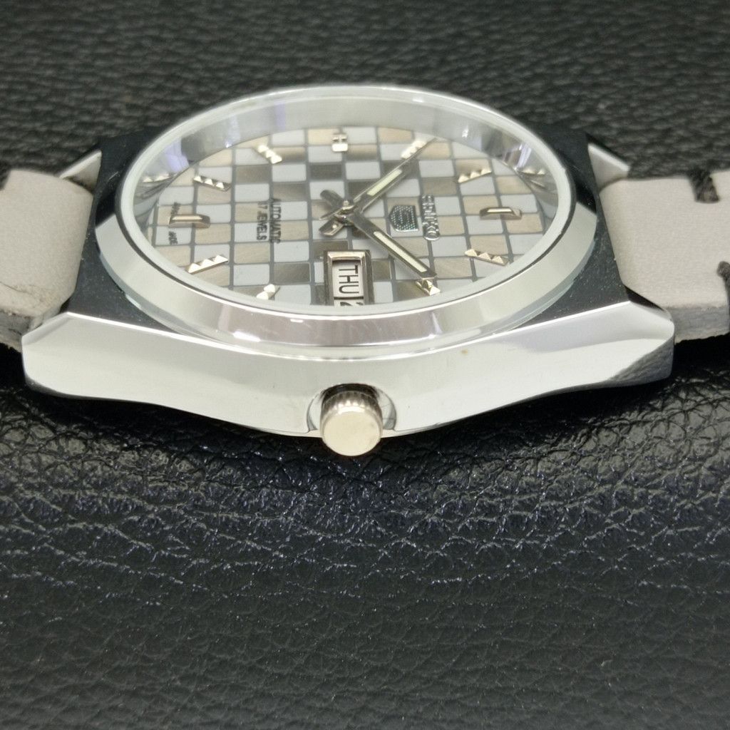 Seiko REFURBISHED VINTAGE SEIKO 5 AUTO JAPAN MENS WATCH a440221 Size 38 - 5 Thumbnail