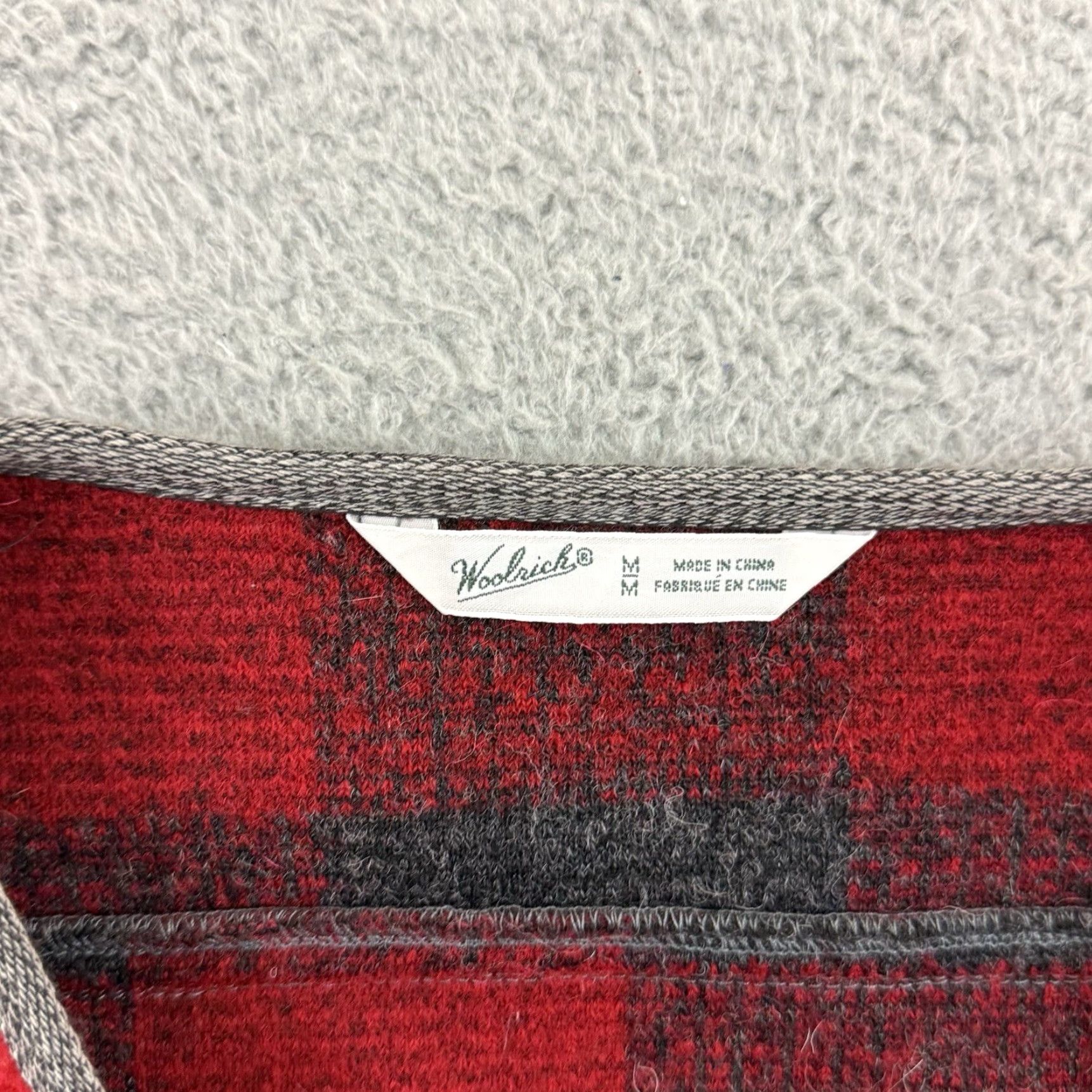 Vintage VINTAGE Woolrich Vest Womens Medium Buffalo Plaid Zip Wool Pocket Outdoor Y2K Size M / US 6-8 / IT 42-44 - 4 Thumbnail