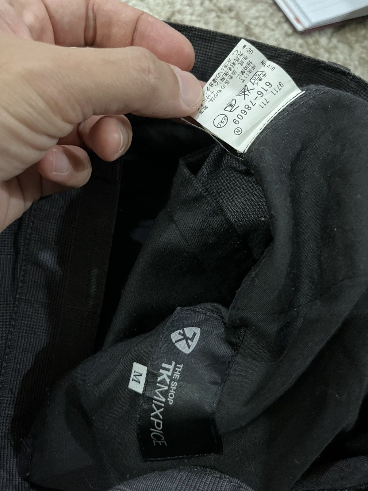 Japanese Brand TAKEO KIKUCHI TARTAN CARGO Size US 31 - 5 Thumbnail