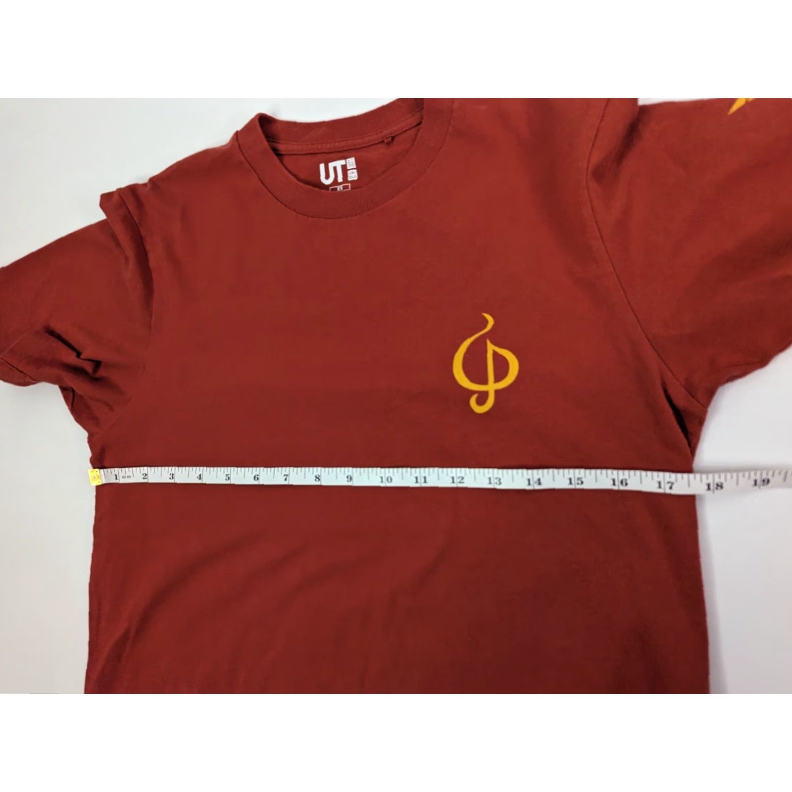 Uniqlo VINTAGE Uniqlo Shirt Mens XS Orange Graphic Sazabi 40th Anniversary MSN-04 T-Shirt Size US XS / EU 42 / 0 - 6 Thumbnail