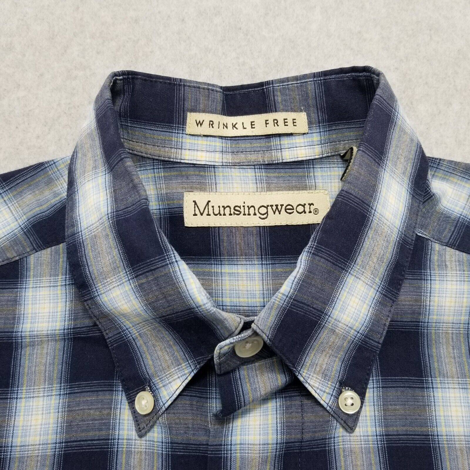 Other Munsingwear Shirt Mens Medium Plaid Button Up Short Sleeve Size US M / EU 48-50 / 2 - 2 Thumbnail