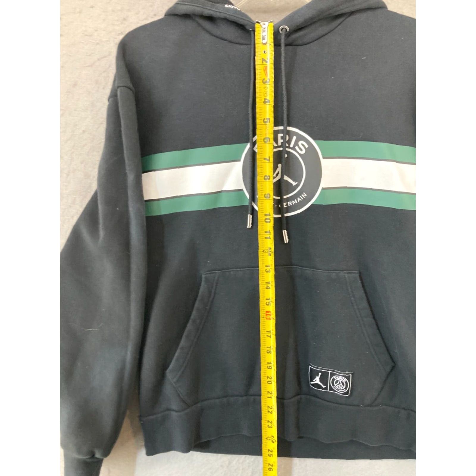 Jordan Brand Air Jordan Hoodie Mens Medium Black Paris Saint-Germain Basketball Pullover with Hood Pockets (Regular) Mens Size US M / EU 48-50 / 2 - 3 Thumbnail