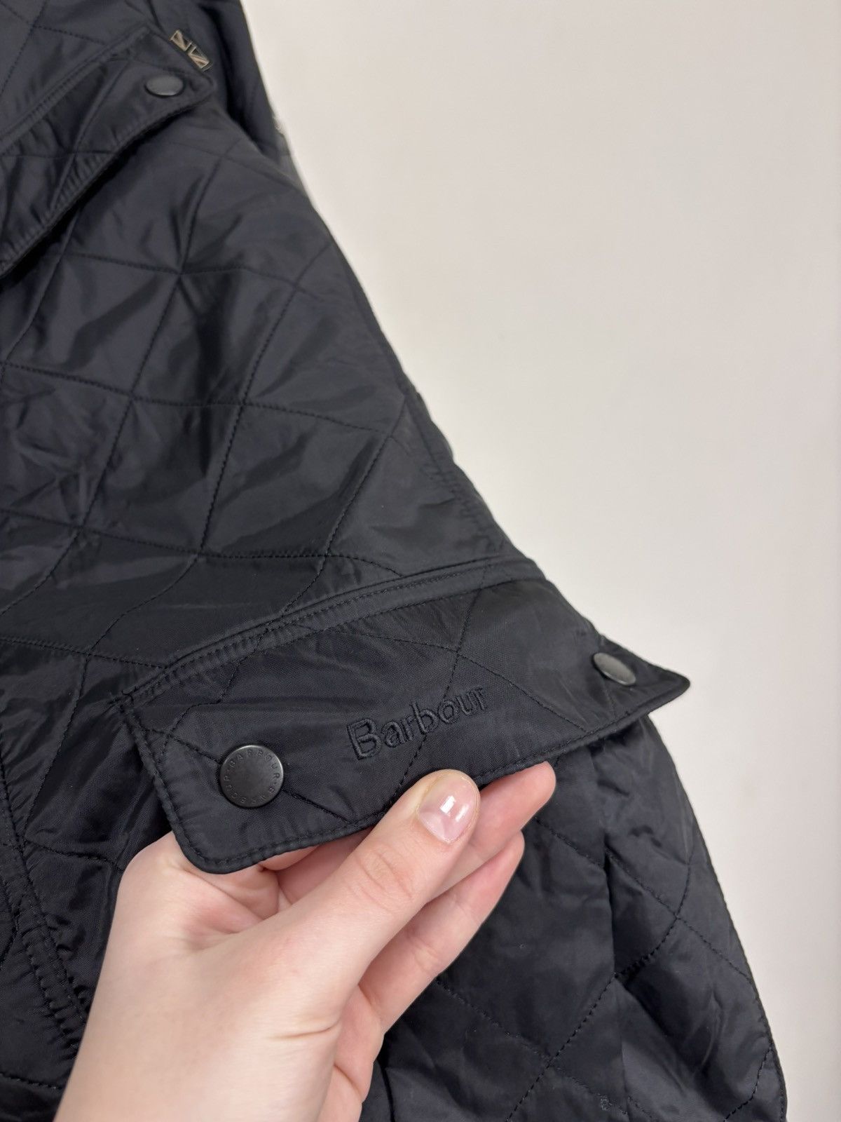 Barbour Barbour International Ariel Polarquilt Men’s Black Jacket Size US S / EU 44-46 / 1 - 7 Thumbnail