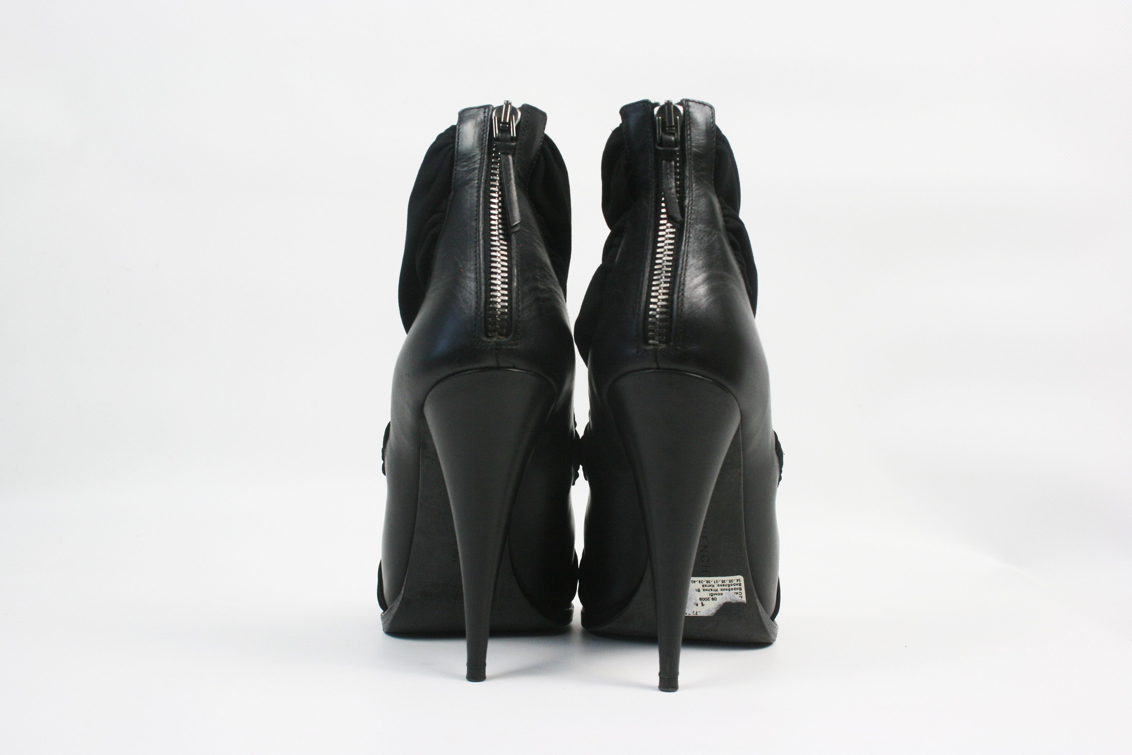 Givenchy Jersey Satin Gladiator Wrap Sandals Size US 8 / IT 38 - 9 Thumbnail